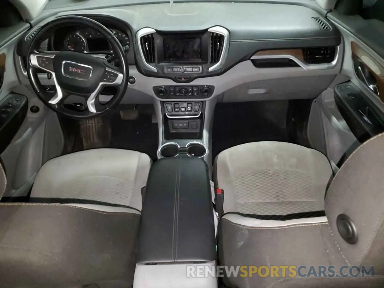 8 Photograph of a damaged car 3GKALMEV3KL396202 GMC TERRAIN 2019