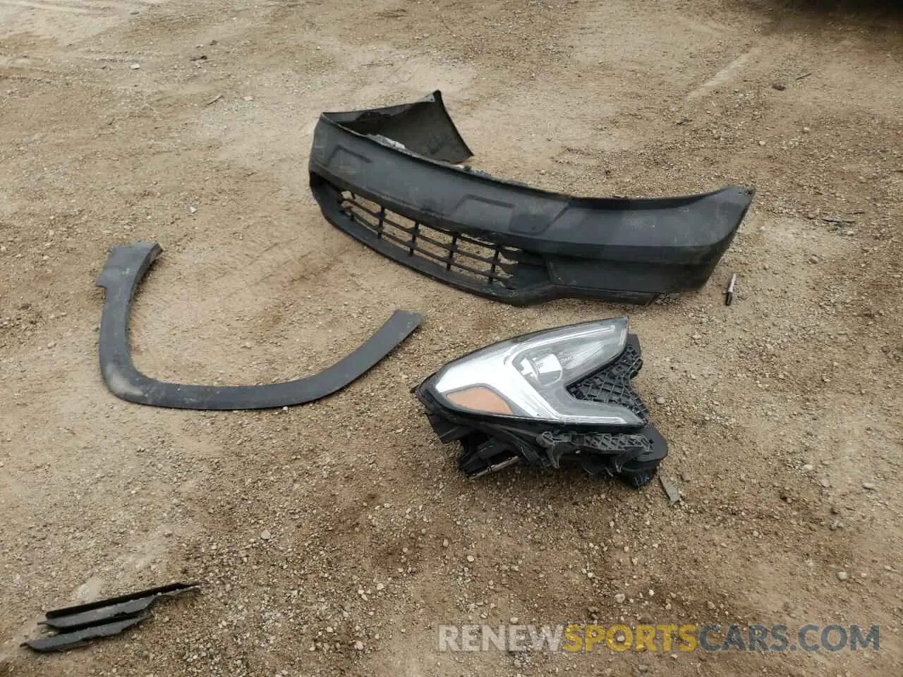 12 Photograph of a damaged car 3GKALMEV4KL101592 GMC TERRAIN 2019