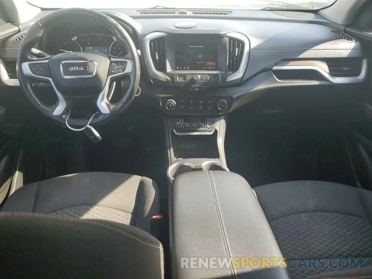 8 Photograph of a damaged car 3GKALMEV4KL108946 GMC TERRAIN 2019