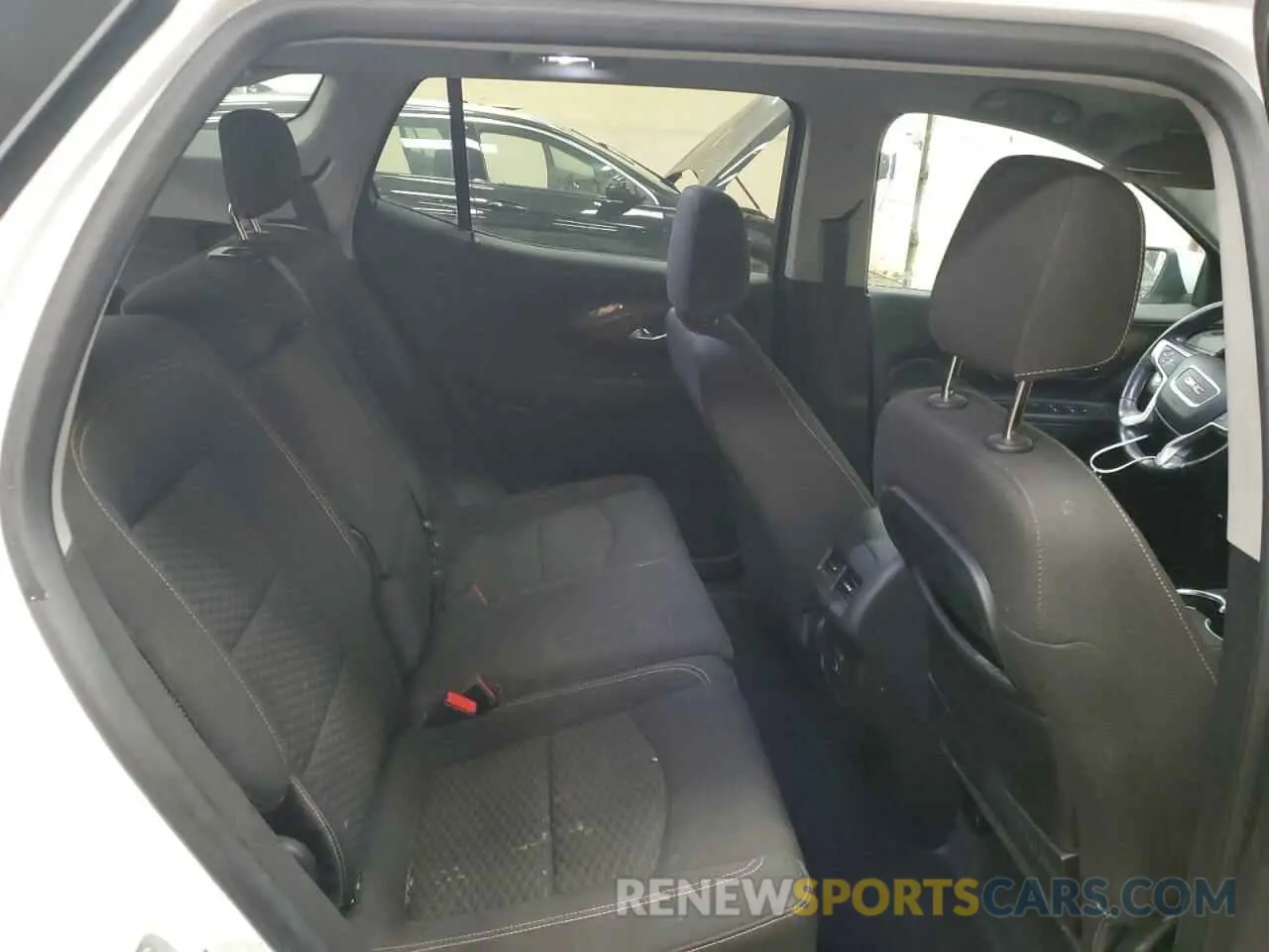 11 Photograph of a damaged car 3GKALMEV4KL163445 GMC TERRAIN 2019