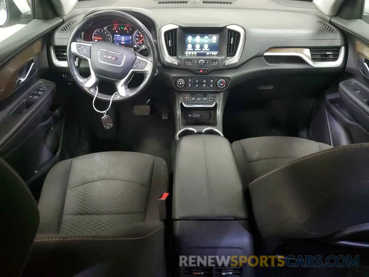 8 Photograph of a damaged car 3GKALMEV4KL163445 GMC TERRAIN 2019