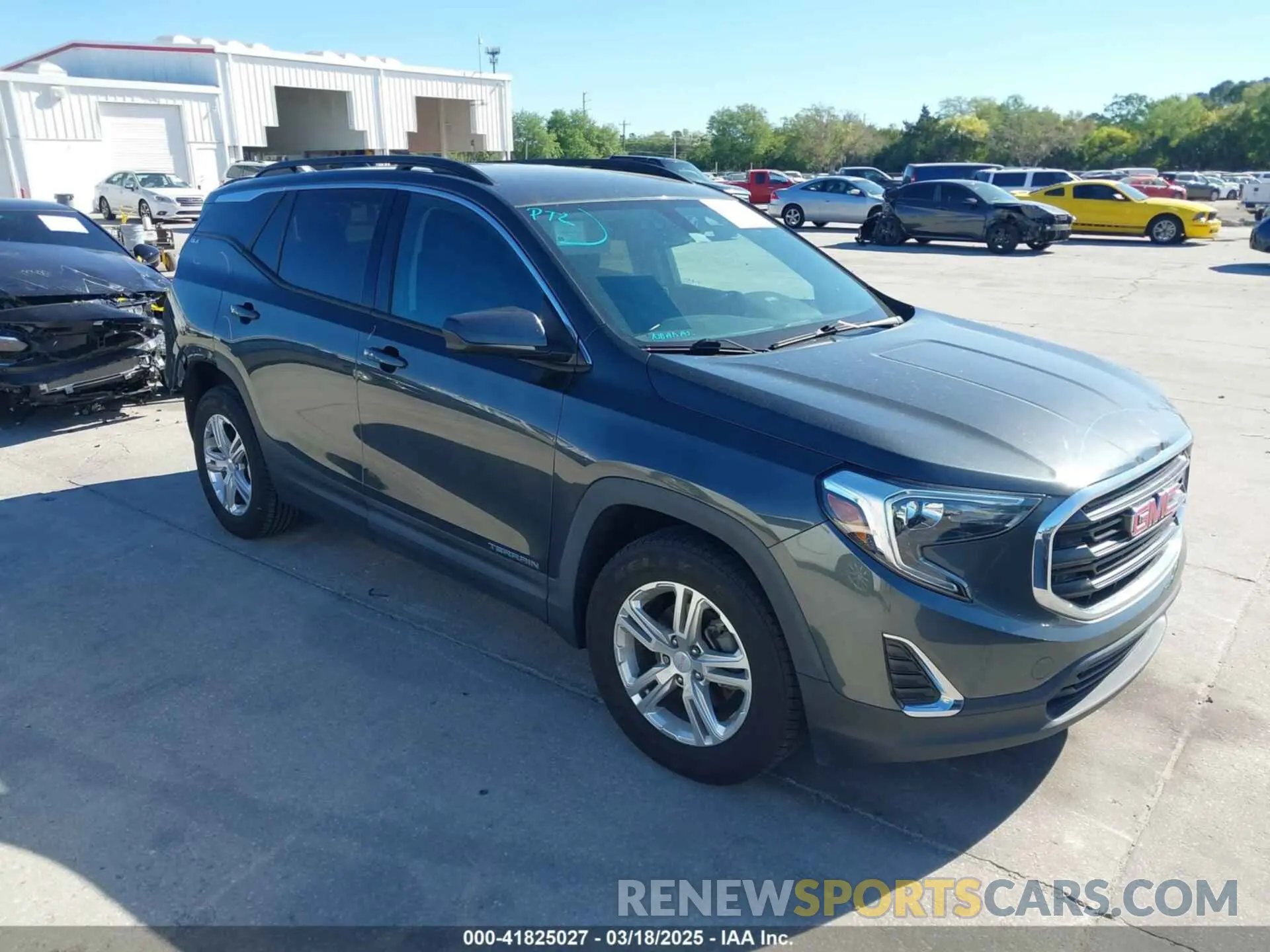 1 Photograph of a damaged car 3GKALMEV4KL239486 GMC TERRAIN 2019