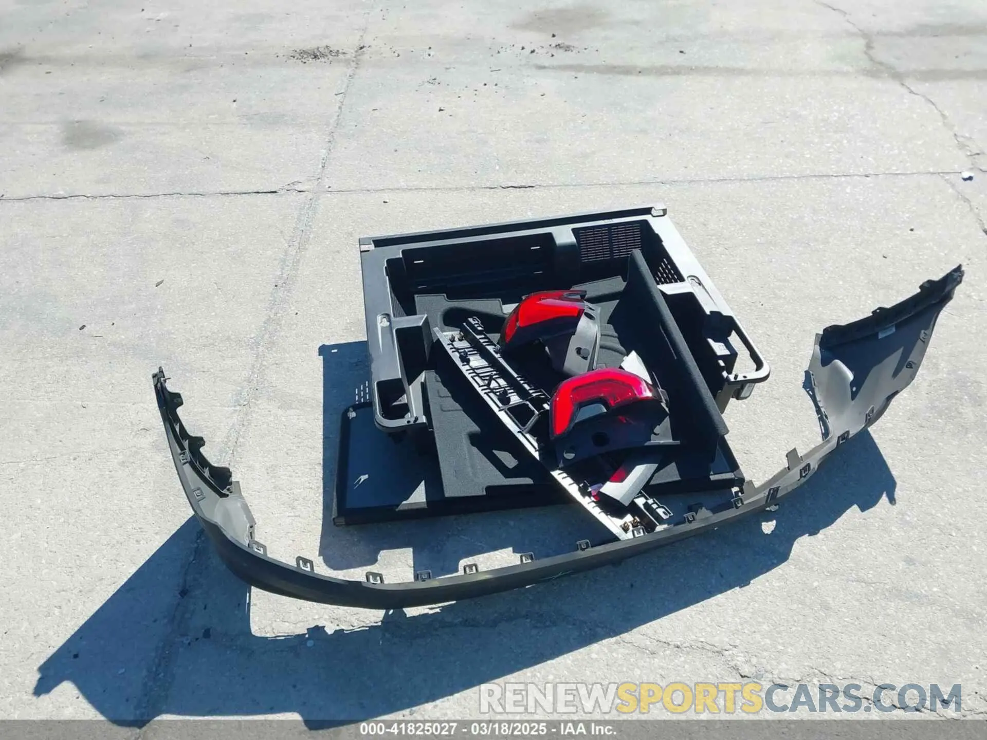 12 Photograph of a damaged car 3GKALMEV4KL239486 GMC TERRAIN 2019