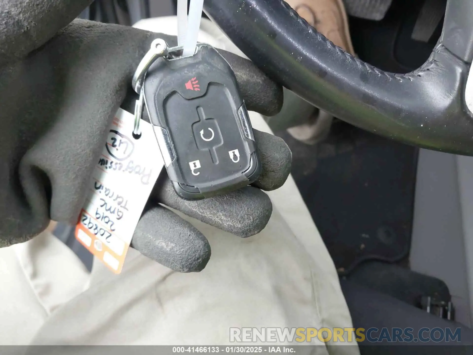 11 Photograph of a damaged car 3GKALMEV4KL343461 GMC TERRAIN 2019