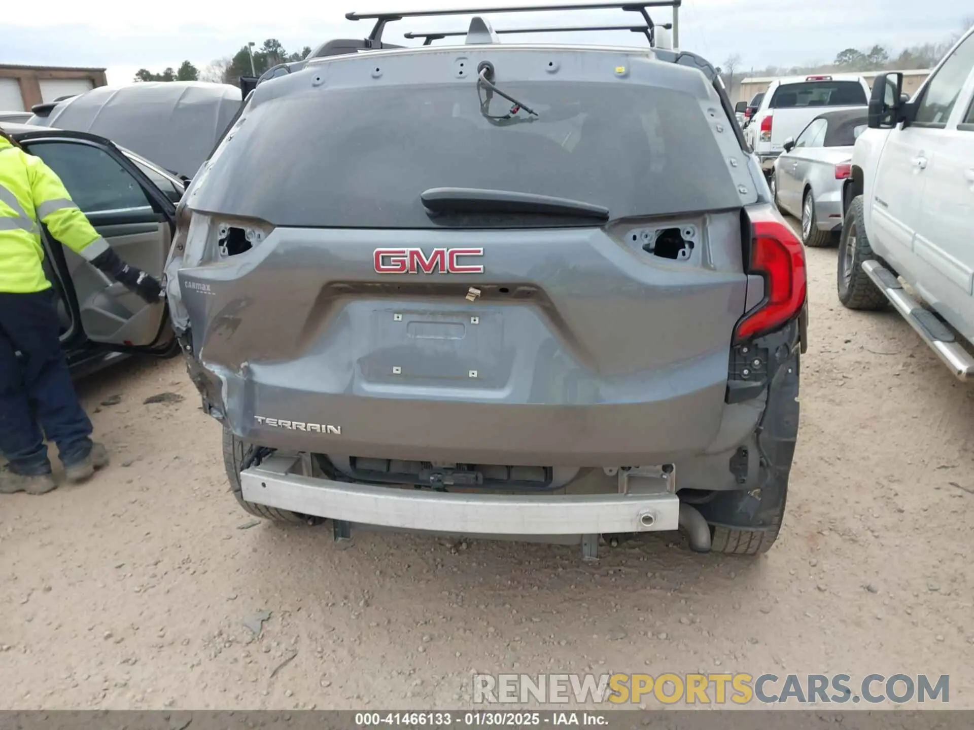 6 Photograph of a damaged car 3GKALMEV4KL343461 GMC TERRAIN 2019