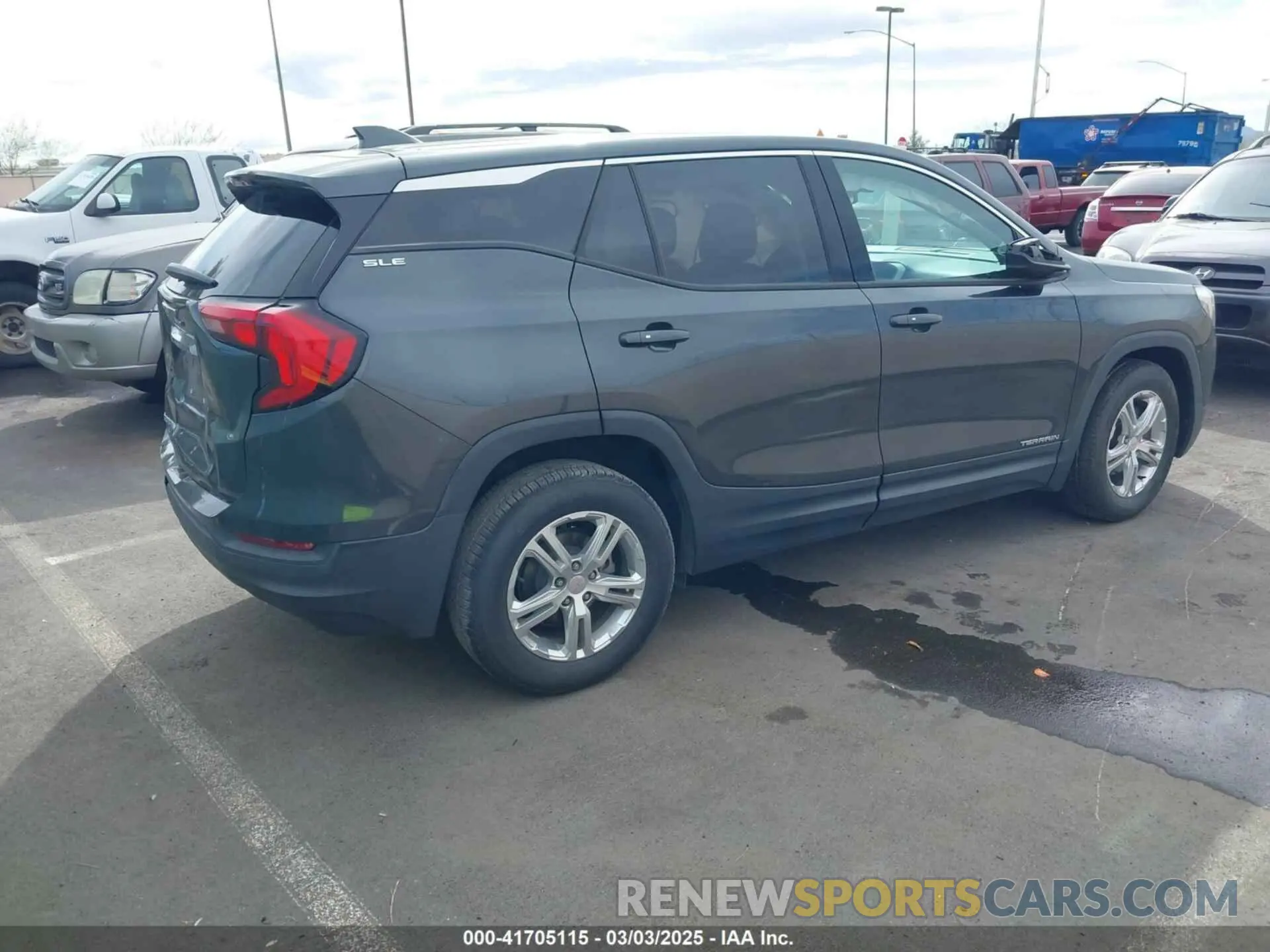 4 Photograph of a damaged car 3GKALMEV5KL108860 GMC TERRAIN 2019