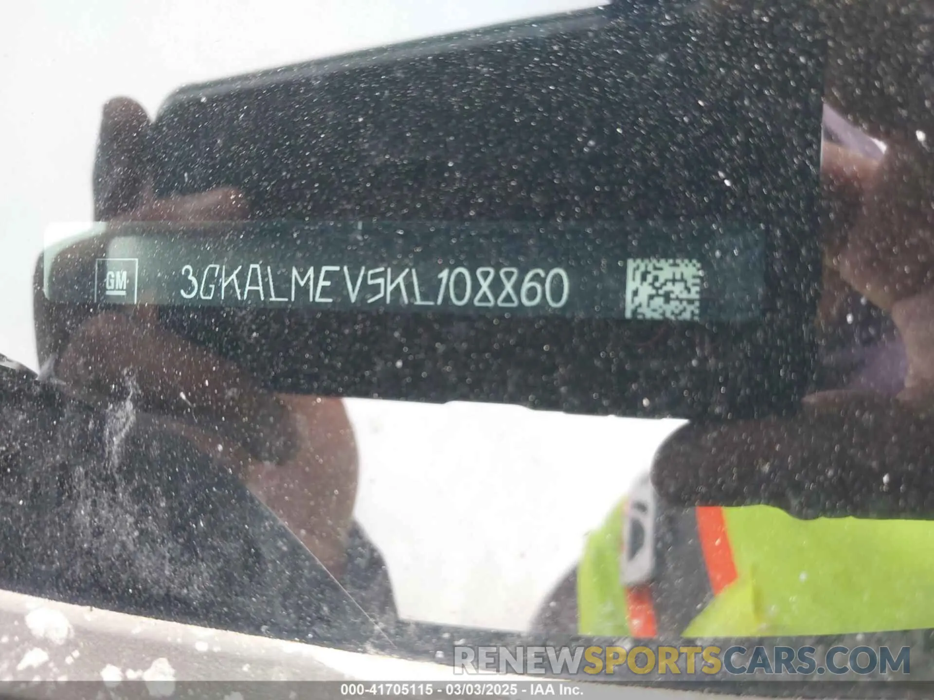 9 Photograph of a damaged car 3GKALMEV5KL108860 GMC TERRAIN 2019