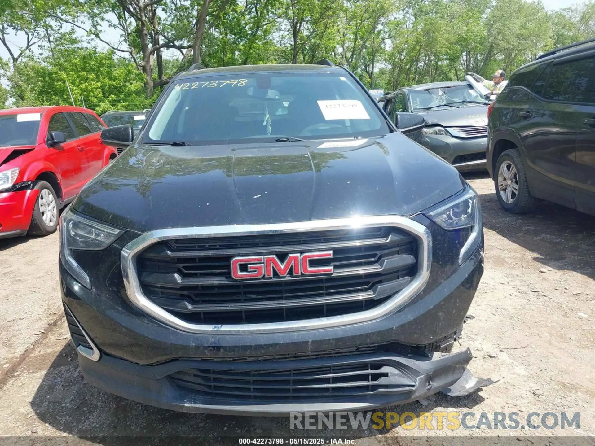 12 Photograph of a damaged car 3GKALMEV5KL322294 GMC TERRAIN 2019