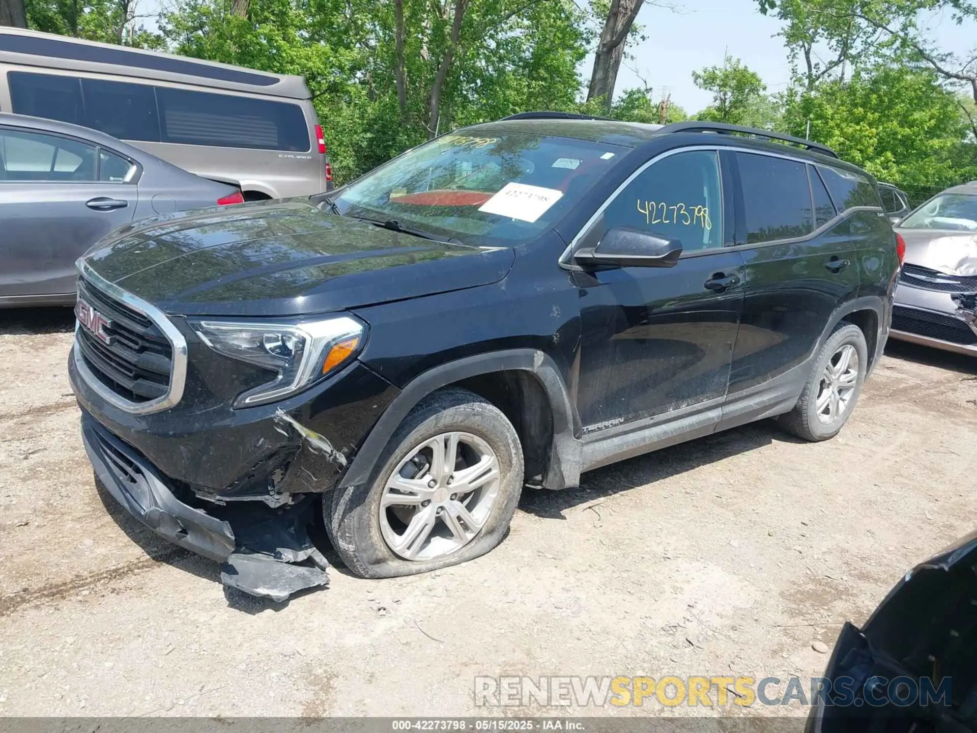 2 Photograph of a damaged car 3GKALMEV5KL322294 GMC TERRAIN 2019