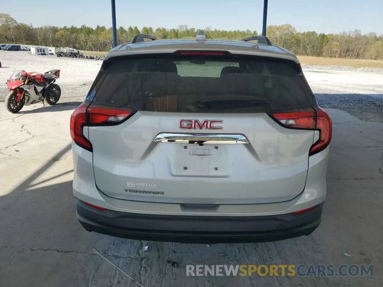 6 Photograph of a damaged car 3GKALMEV6KL142208 GMC TERRAIN 2019