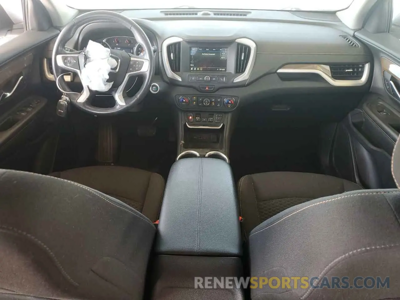 8 Photograph of a damaged car 3GKALMEV6KL142208 GMC TERRAIN 2019