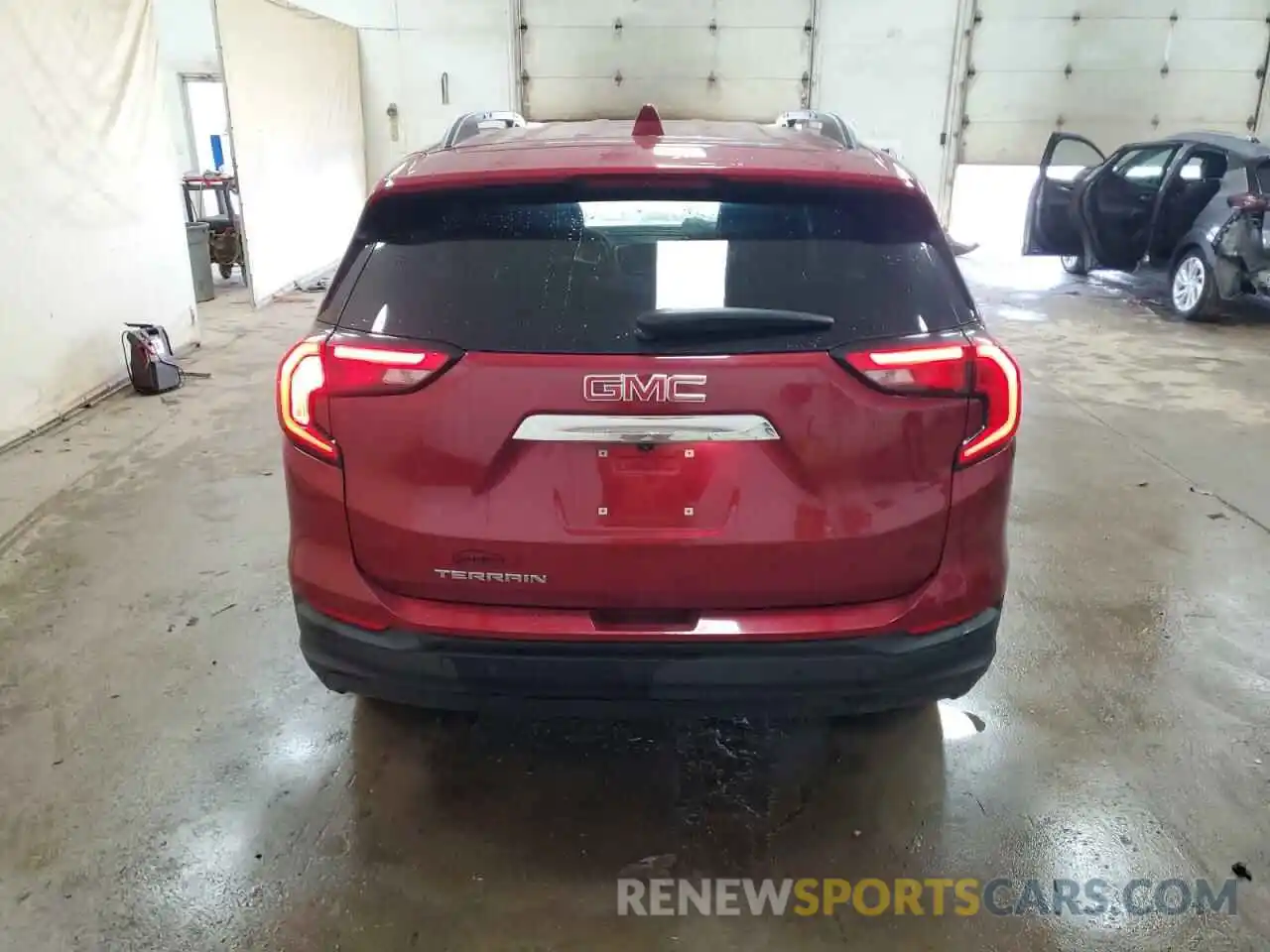 6 Photograph of a damaged car 3GKALMEV6KL172762 GMC TERRAIN 2019