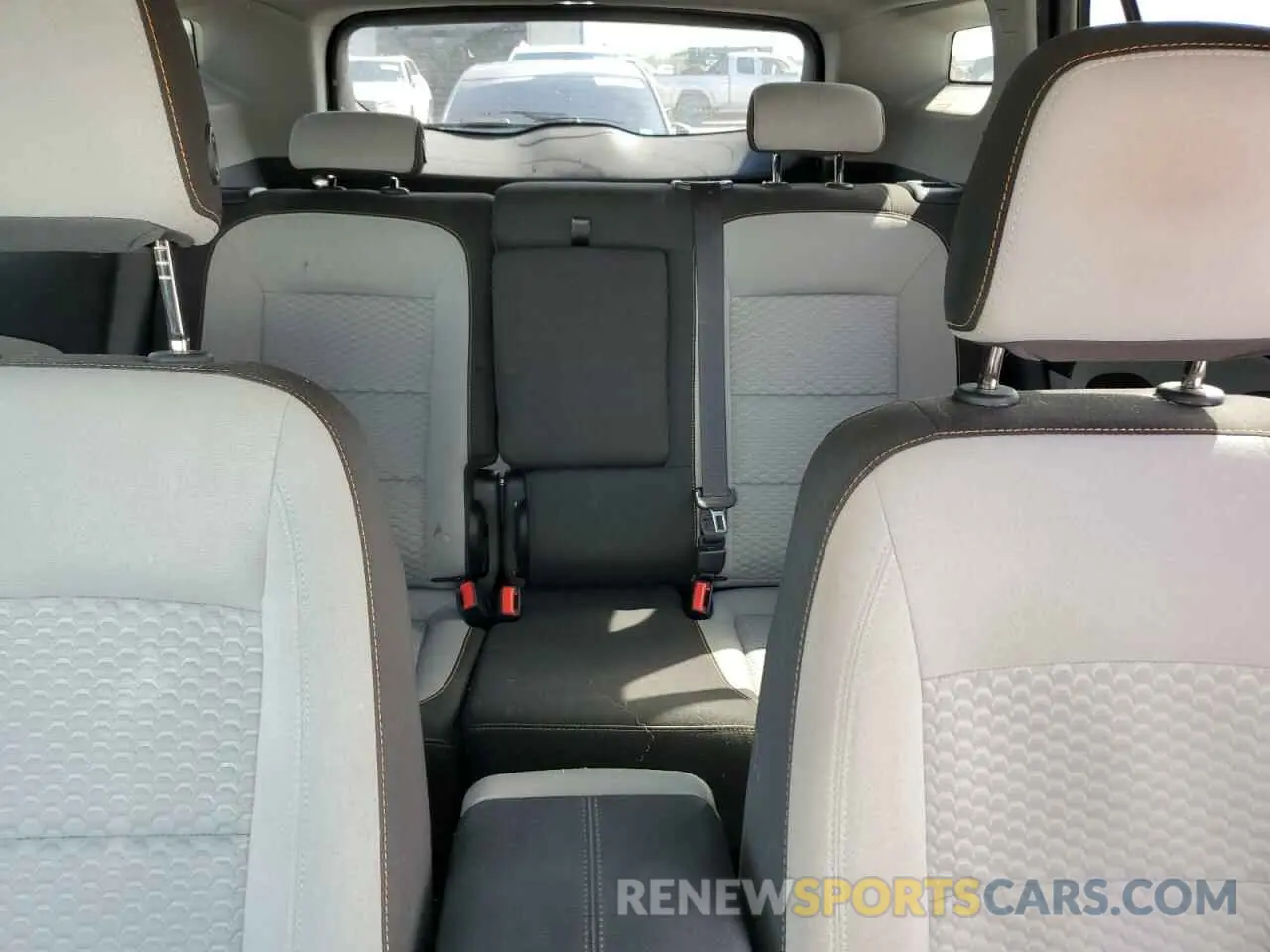 10 Photograph of a damaged car 3GKALMEV6KL211365 GMC TERRAIN 2019