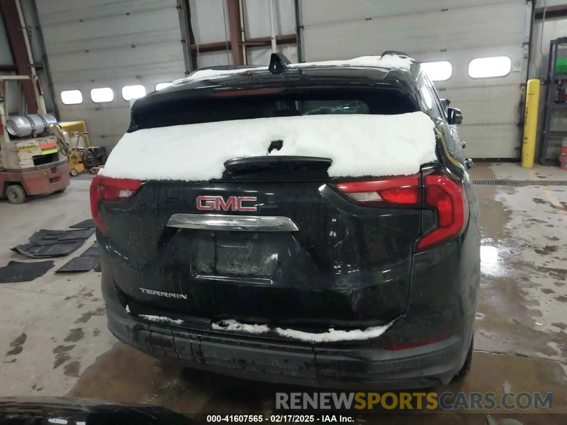 16 Photograph of a damaged car 3GKALMEV6KL244771 GMC TERRAIN 2019