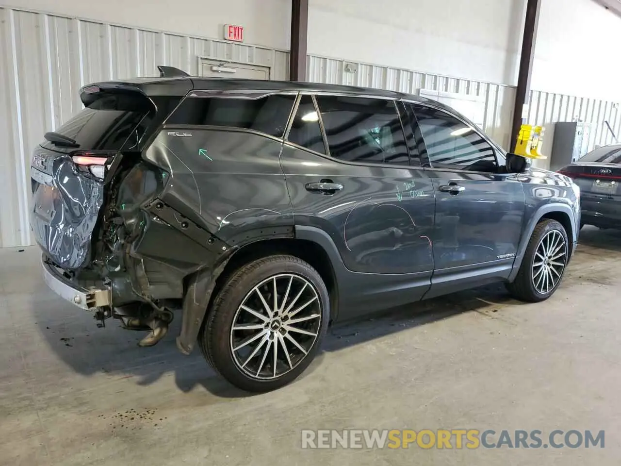 3 Photograph of a damaged car 3GKALMEV6KL251512 GMC TERRAIN 2019