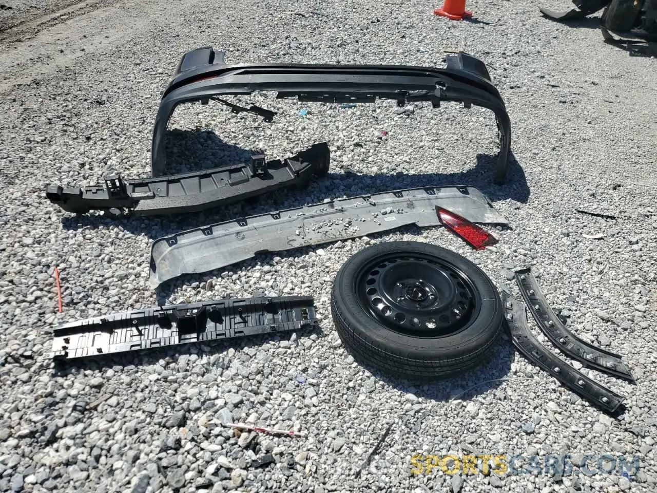 13 Photograph of a damaged car 3GKALMEV6KL346636 GMC TERRAIN 2019