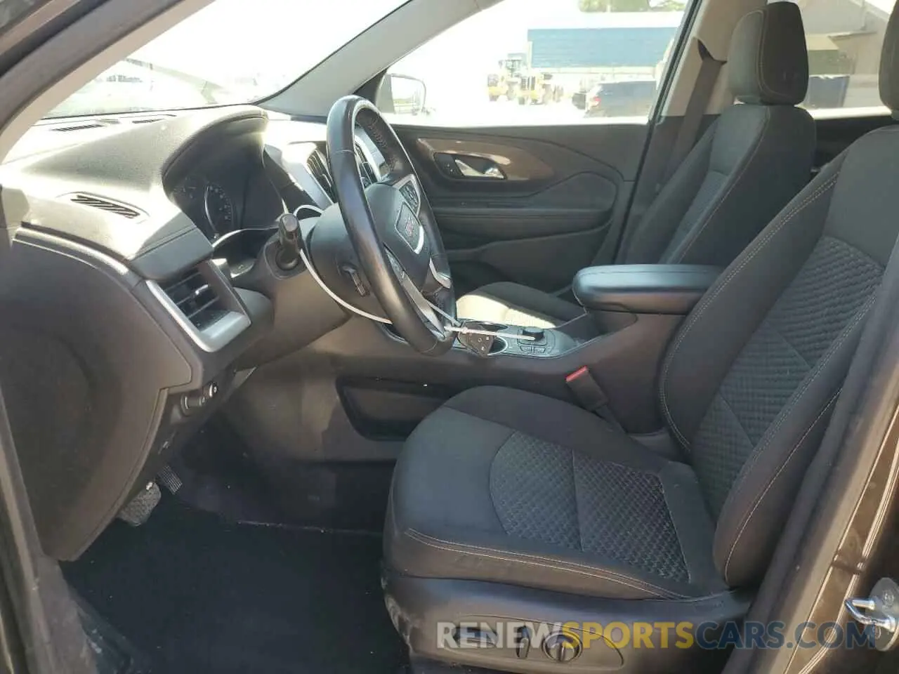 7 Photograph of a damaged car 3GKALMEV6KL346636 GMC TERRAIN 2019