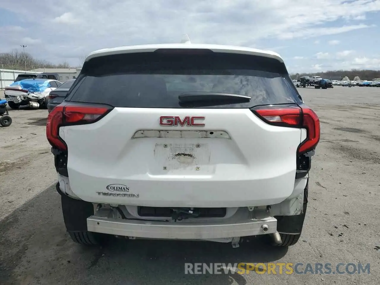 6 Photograph of a damaged car 3GKALMEV6KL372086 GMC TERRAIN 2019