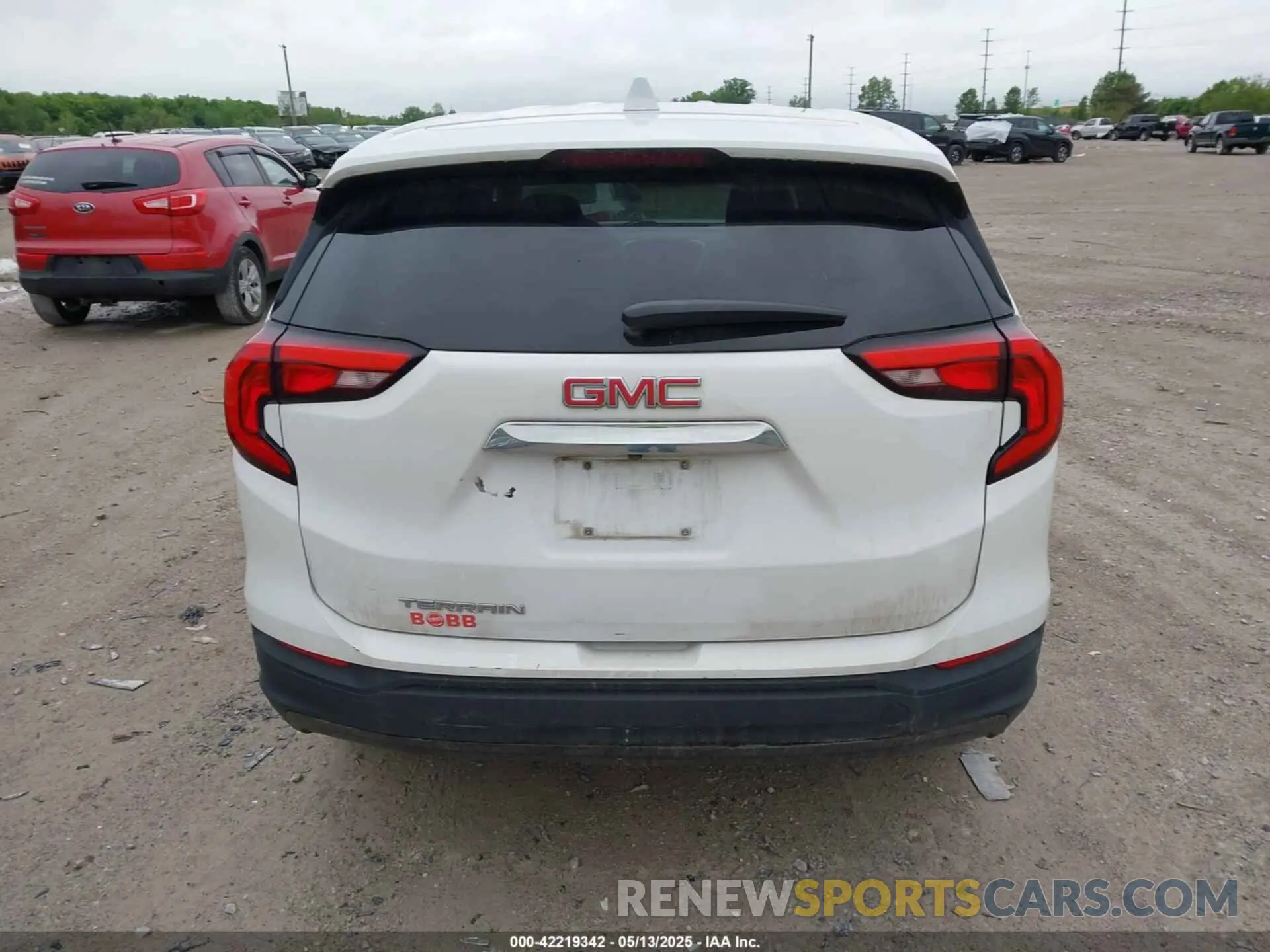 16 Photograph of a damaged car 3GKALMEV7KL237988 GMC TERRAIN 2019