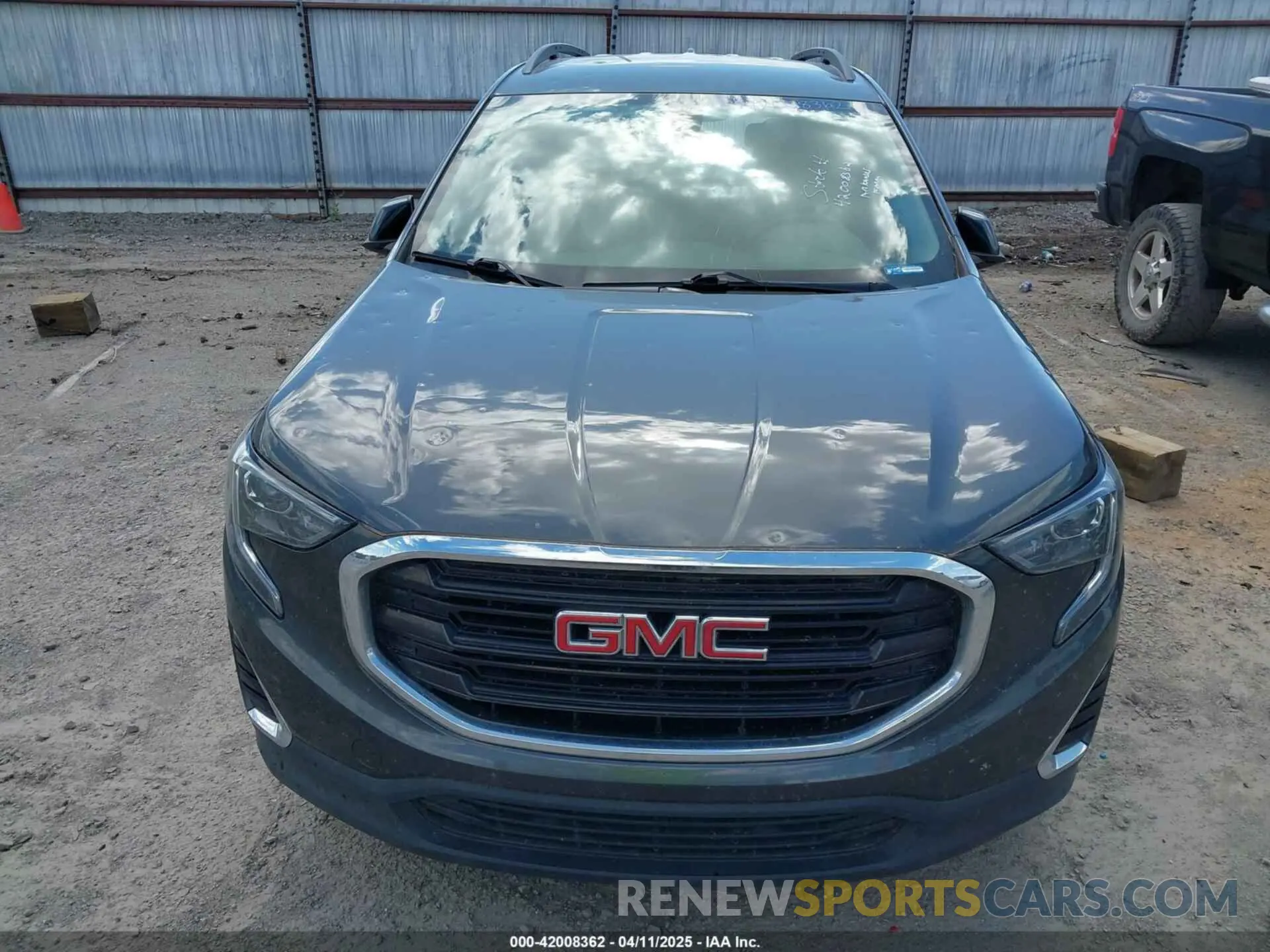 6 Photograph of a damaged car 3GKALMEV7KL381444 GMC TERRAIN 2019