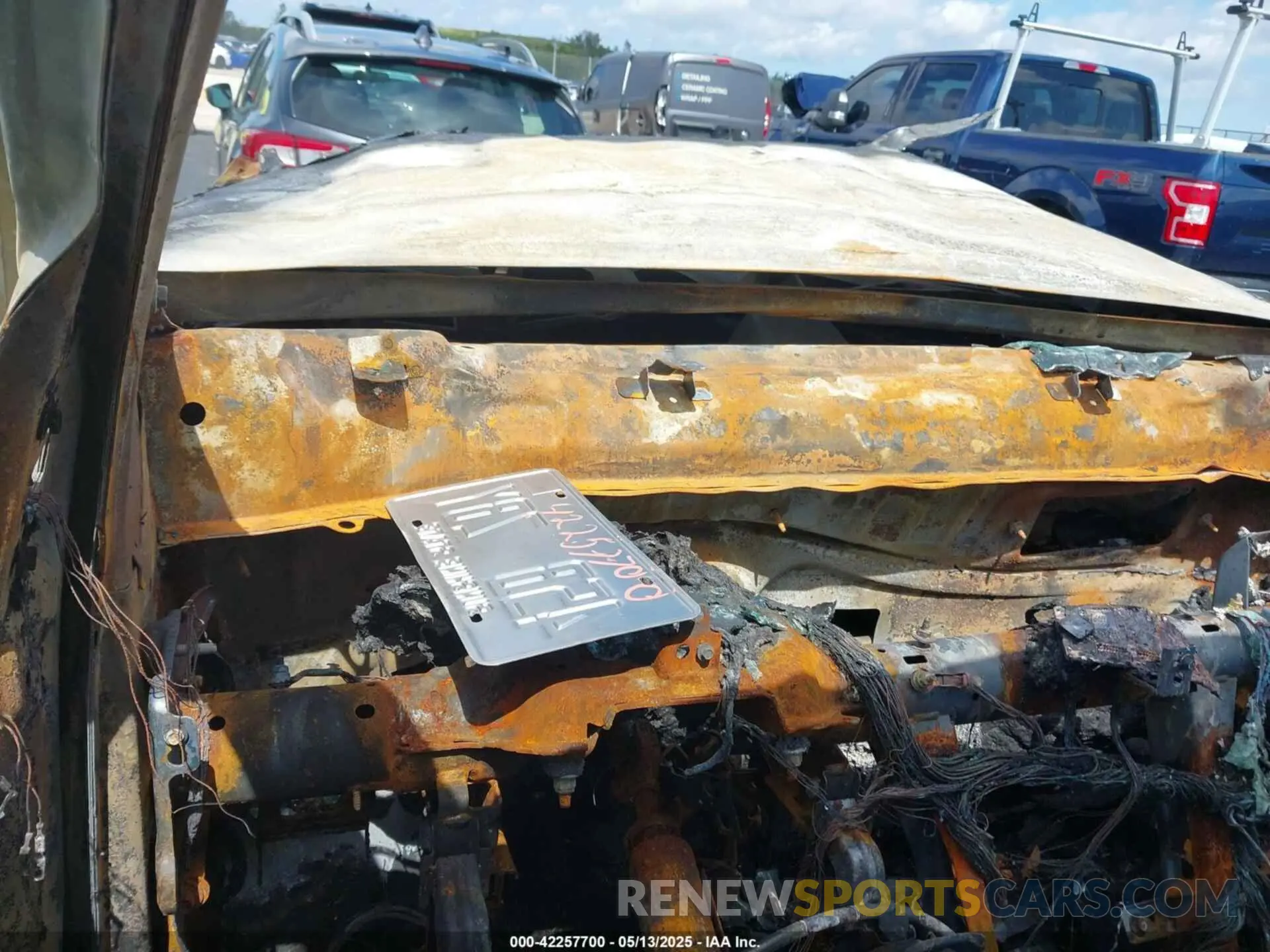 7 Photograph of a damaged car 3GKALMEV8KL288903 GMC TERRAIN 2019