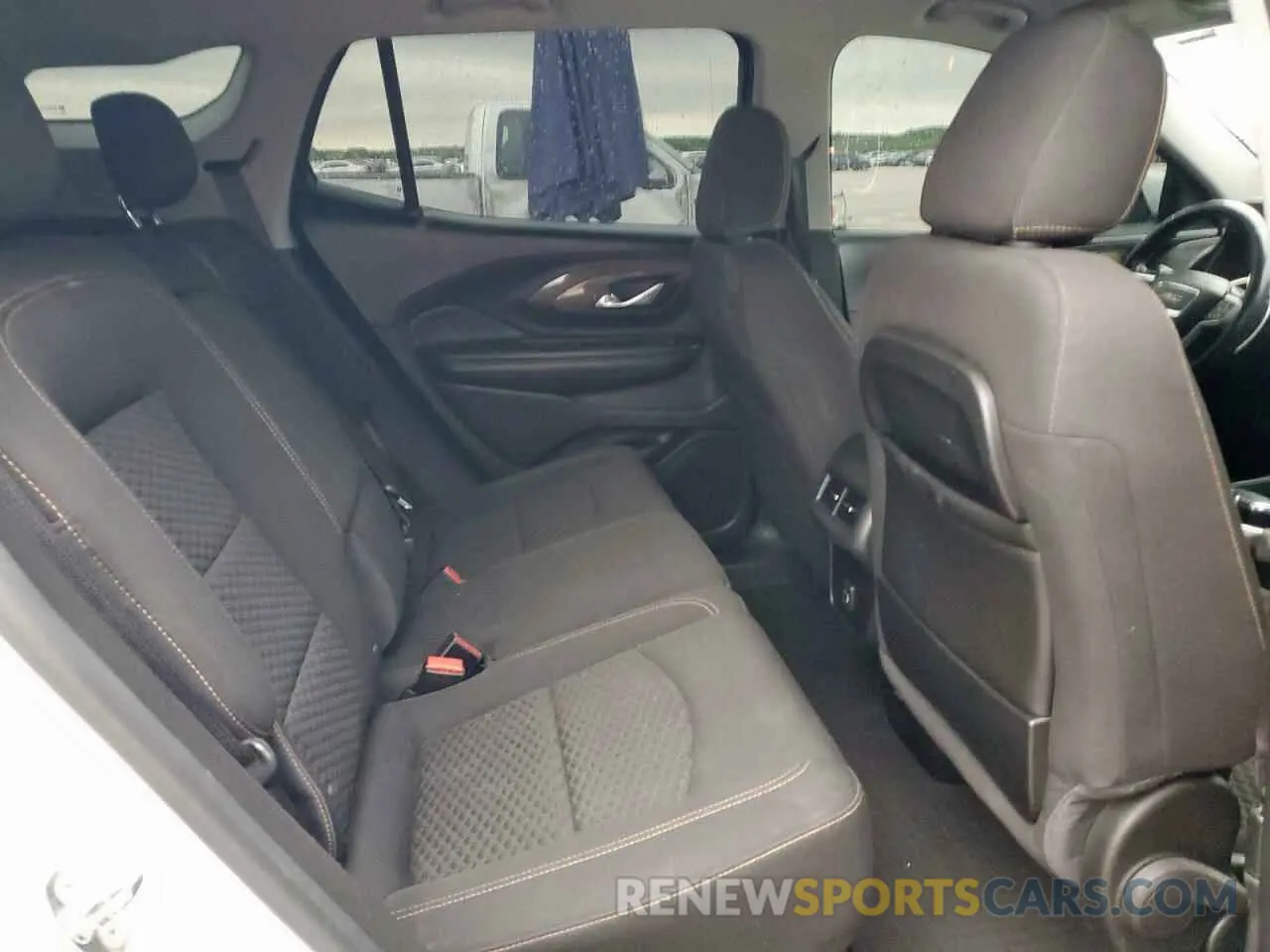 11 Photograph of a damaged car 3GKALMEV9KL100826 GMC TERRAIN 2019