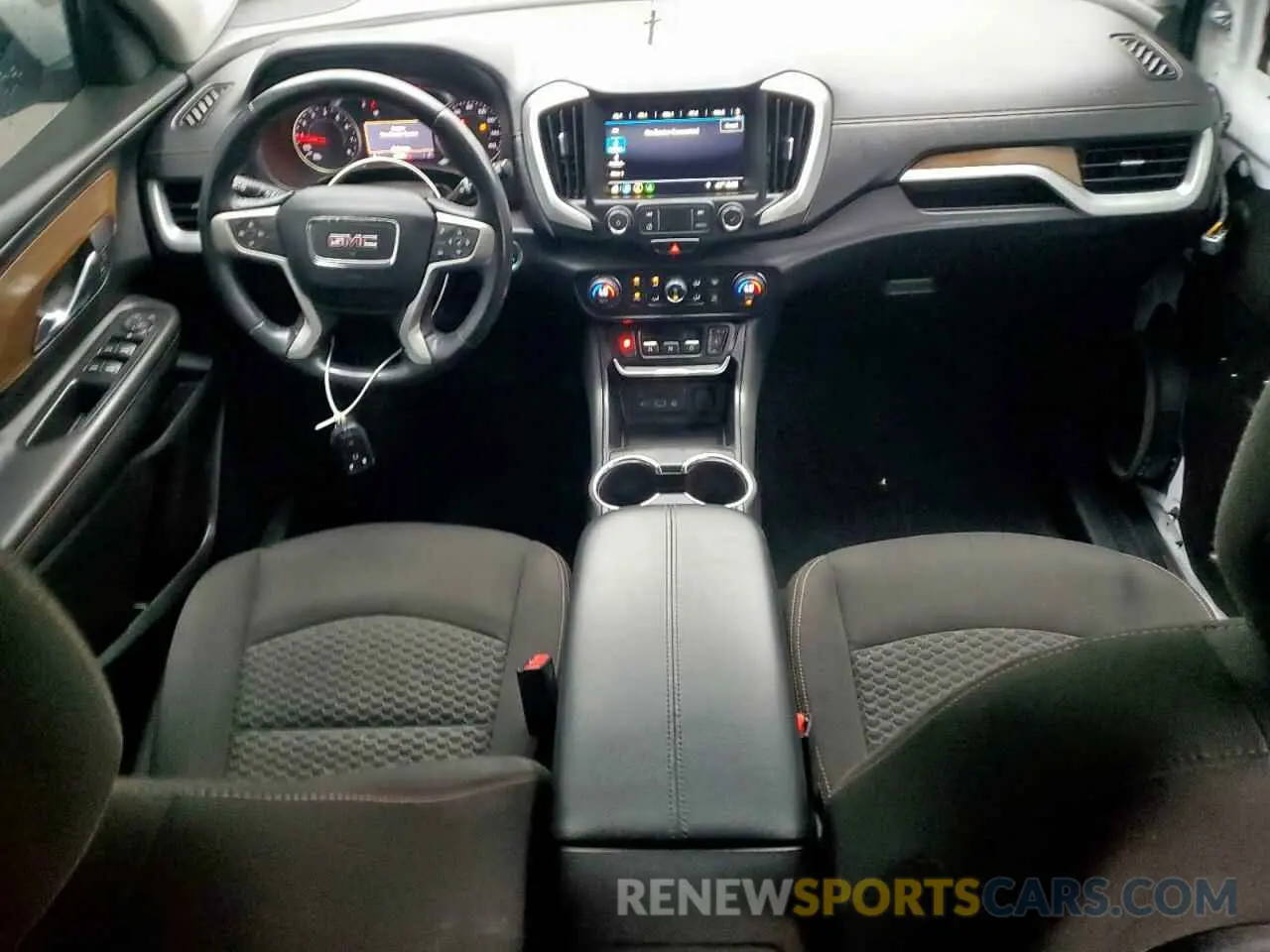 8 Photograph of a damaged car 3GKALMEV9KL100826 GMC TERRAIN 2019