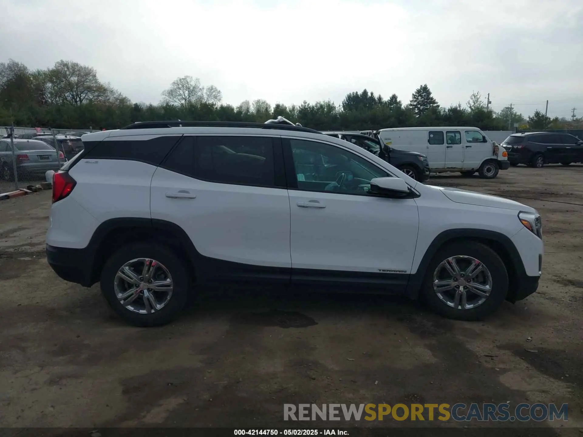 13 Photograph of a damaged car 3GKALMEV9KL288361 GMC TERRAIN 2019