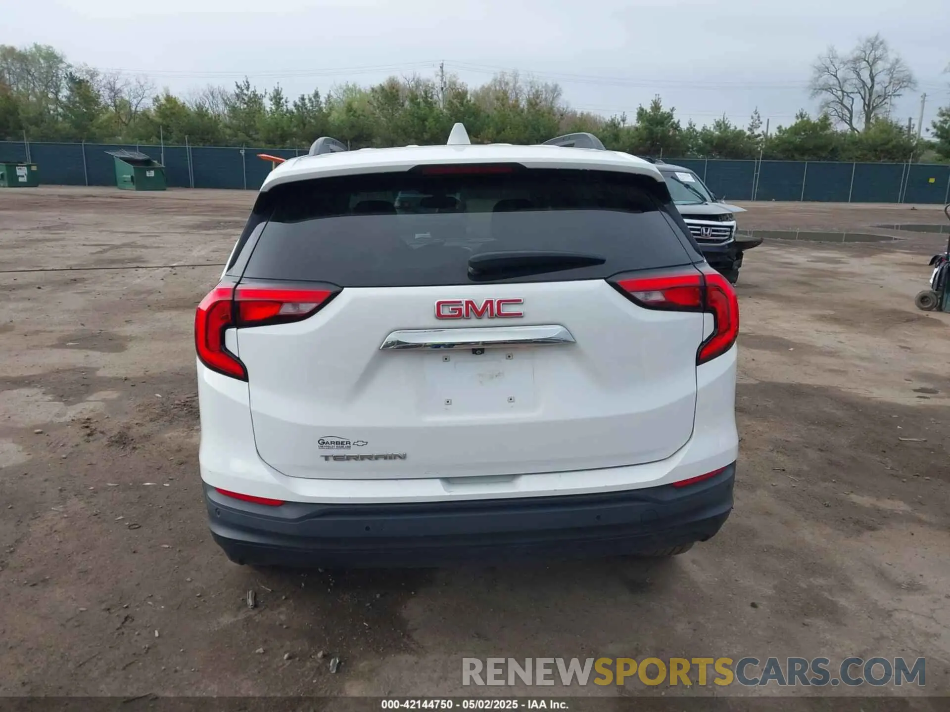 16 Photograph of a damaged car 3GKALMEV9KL288361 GMC TERRAIN 2019