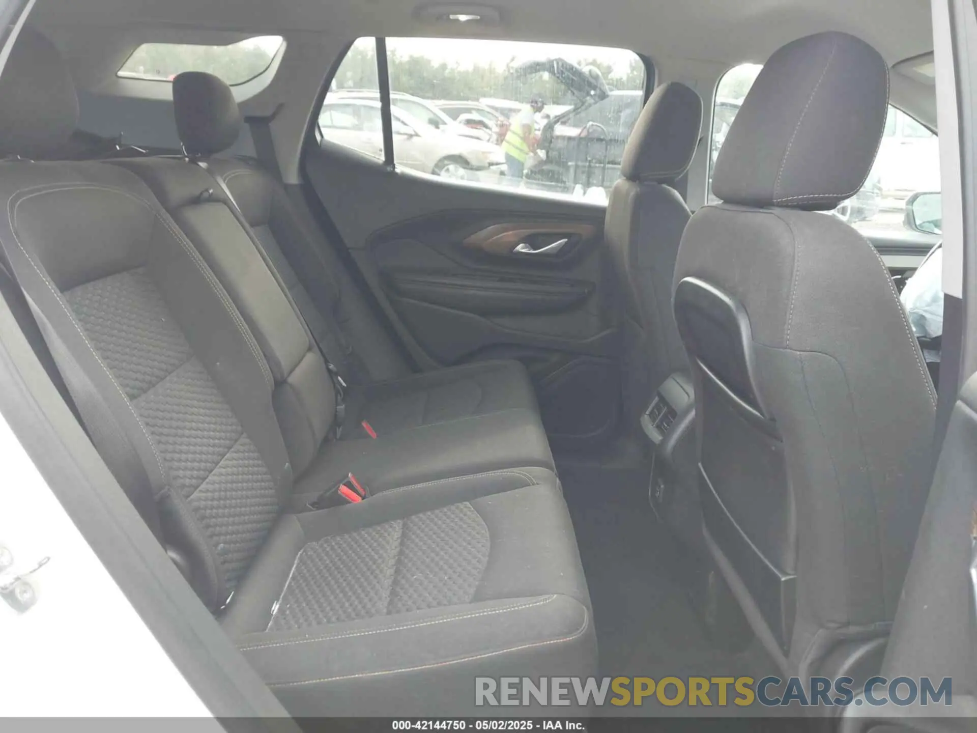 8 Photograph of a damaged car 3GKALMEV9KL288361 GMC TERRAIN 2019