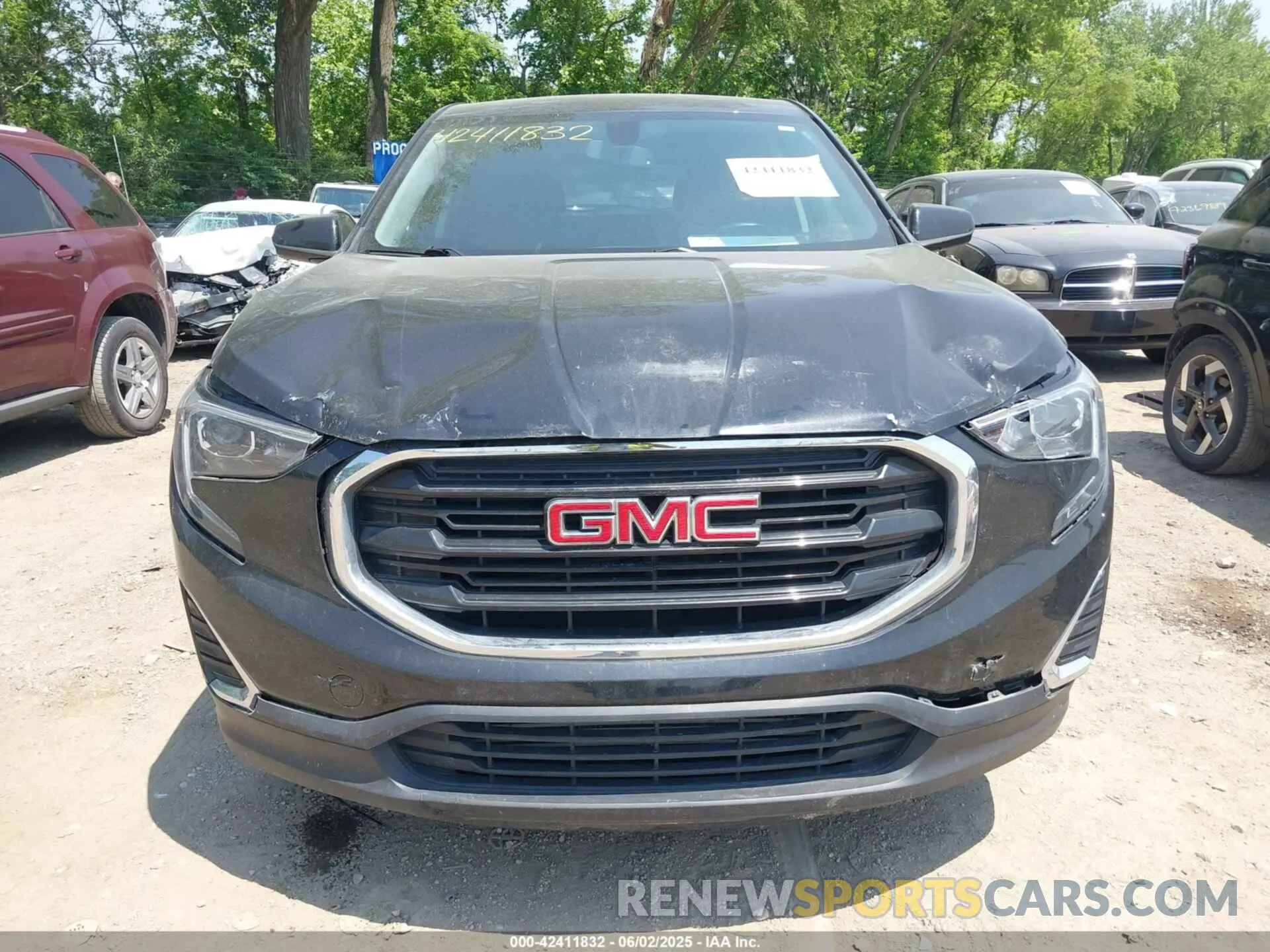 12 Photograph of a damaged car 3GKALMEV9KL368629 GMC TERRAIN 2019
