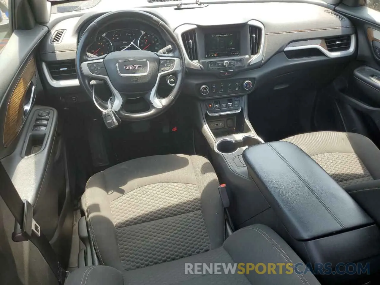 8 Photograph of a damaged car 3GKALMEVXKL114024 GMC TERRAIN 2019