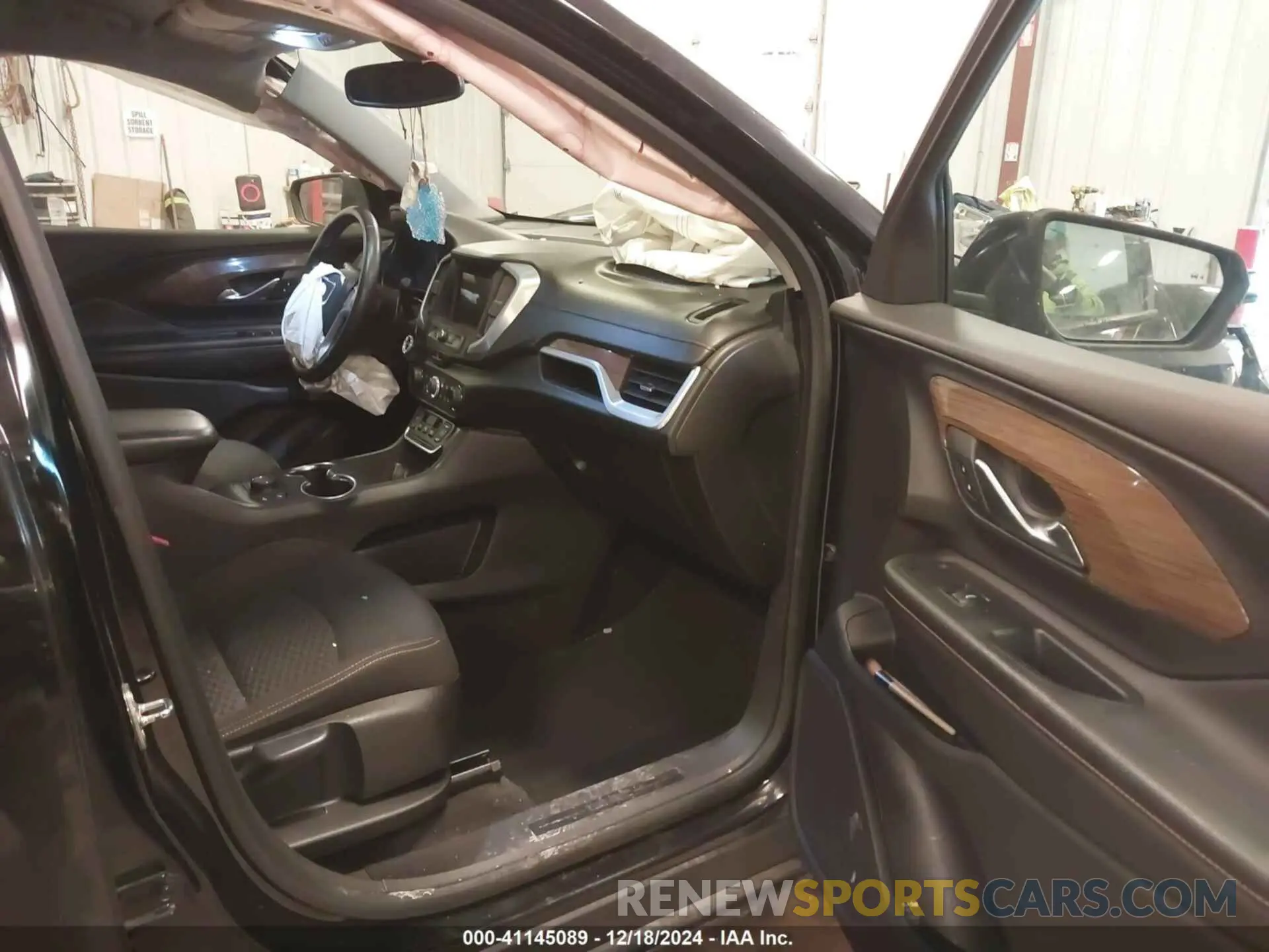 5 Photograph of a damaged car 3GKALMEVXKL125251 GMC TERRAIN 2019