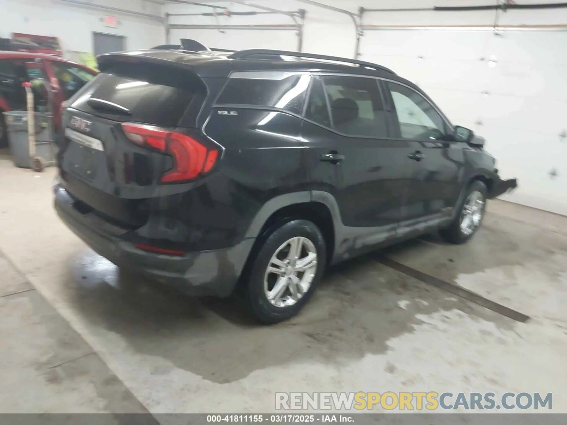 4 Photograph of a damaged car 3GKALMEVXKL132765 GMC TERRAIN 2019