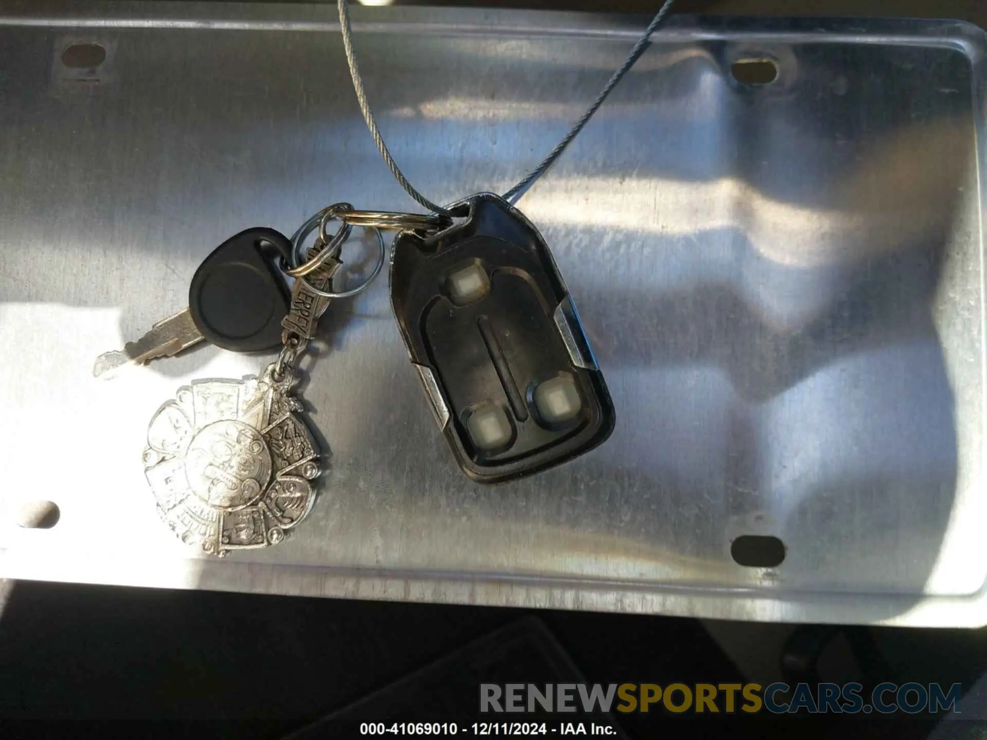 11 Photograph of a damaged car 3GKALMEX7KL185859 GMC TERRAIN 2019