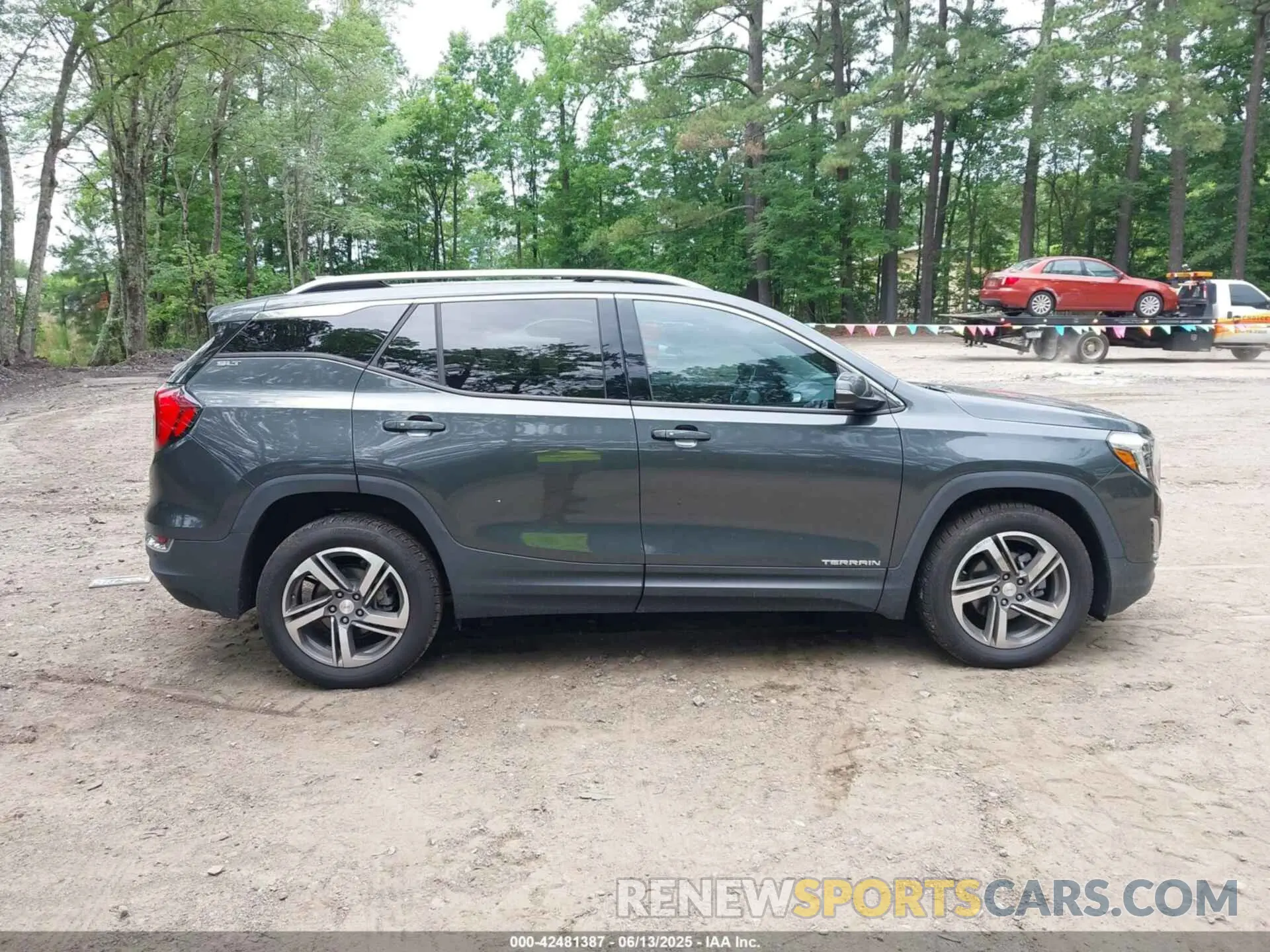 13 Photograph of a damaged car 3GKALPEV0KL304710 GMC TERRAIN 2019