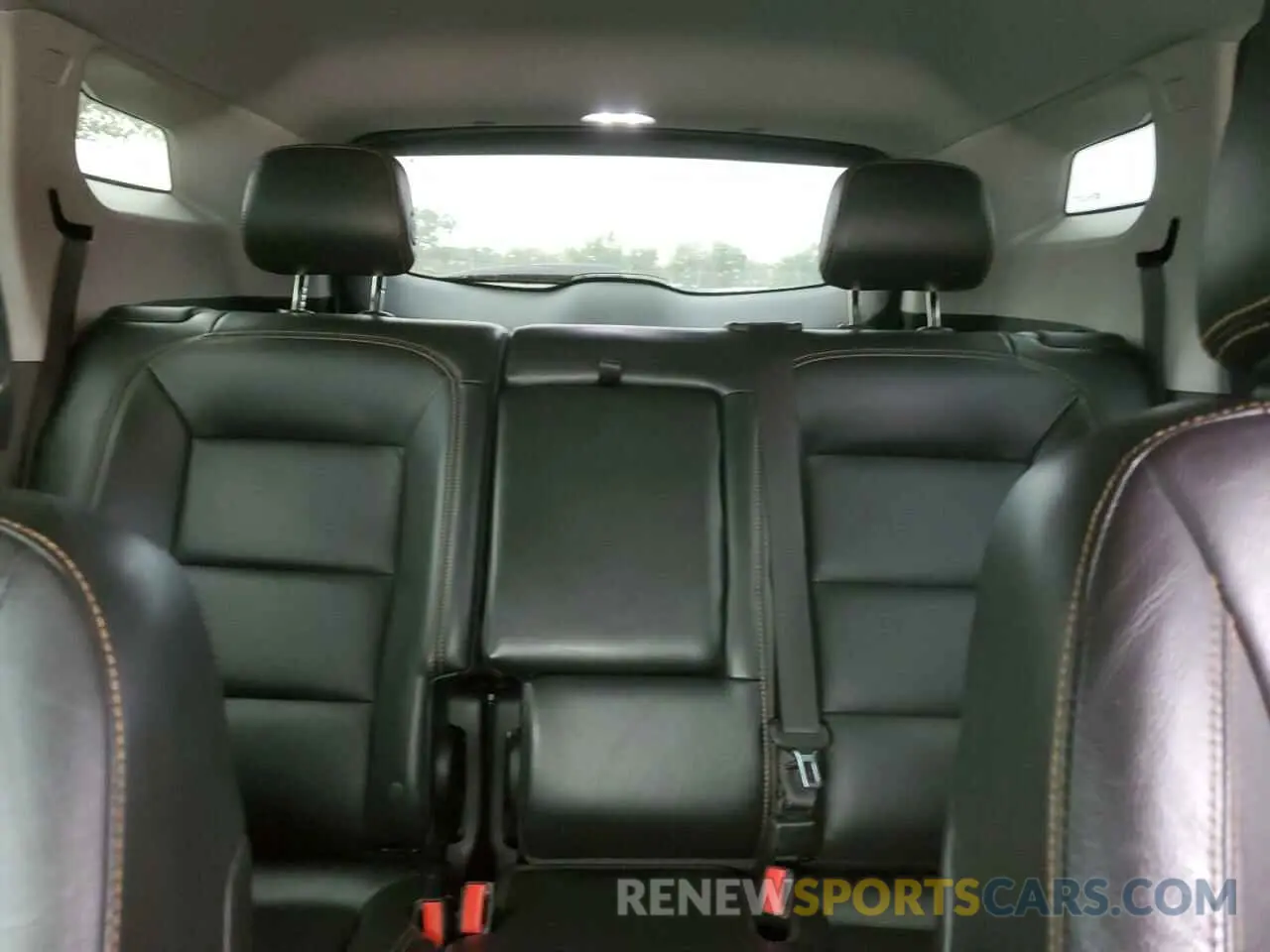 10 Photograph of a damaged car 3GKALPEV2KL183033 GMC TERRAIN 2019