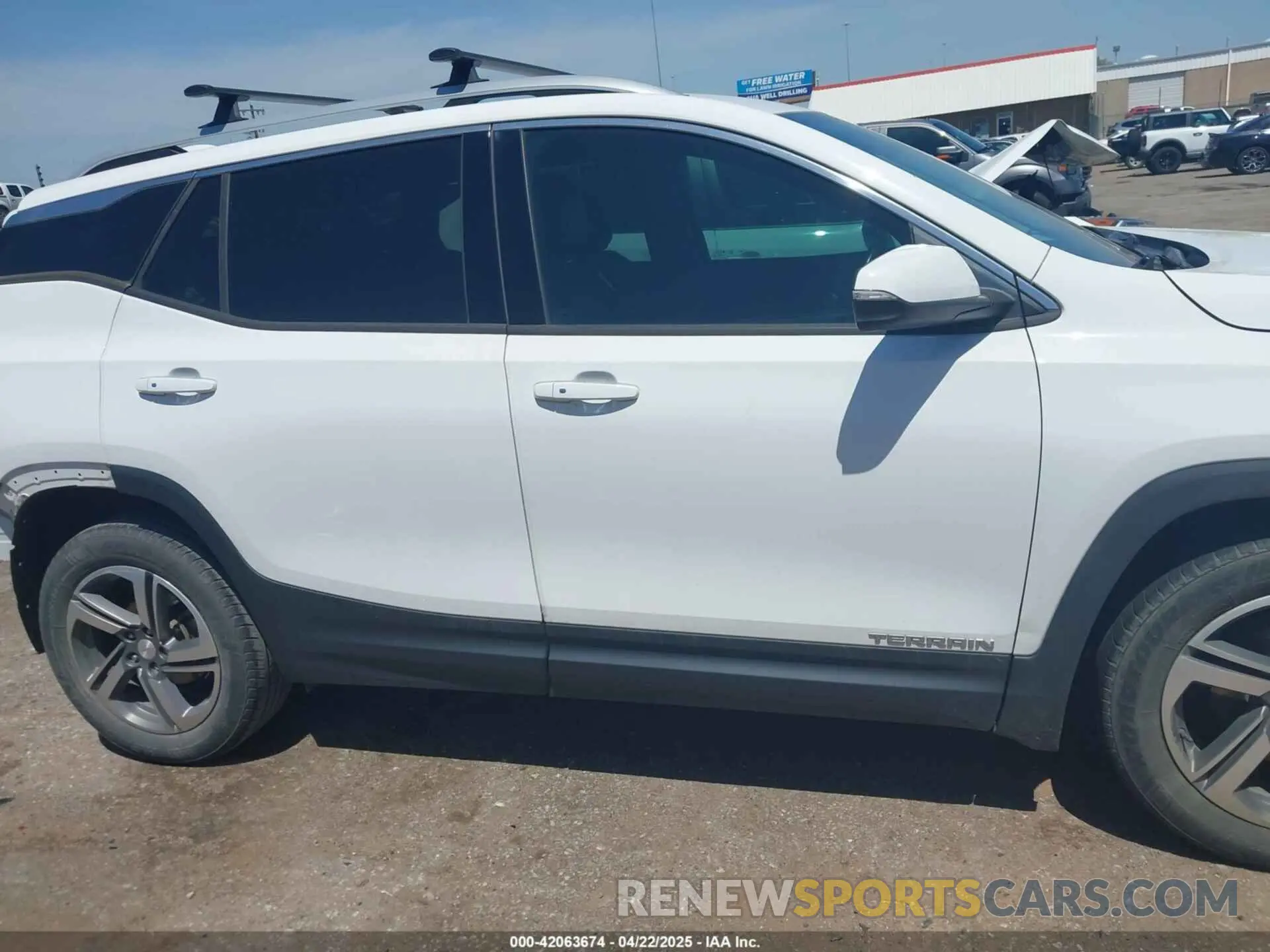 14 Photograph of a damaged car 3GKALPEV2KL351723 GMC TERRAIN 2019