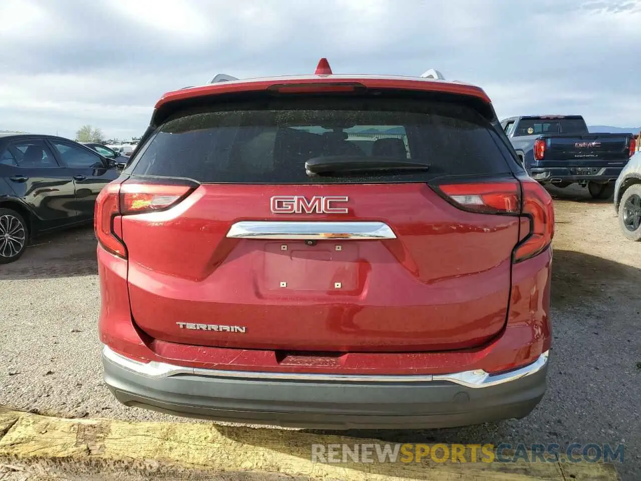 6 Photograph of a damaged car 3GKALPEV3KL240078 GMC TERRAIN 2019