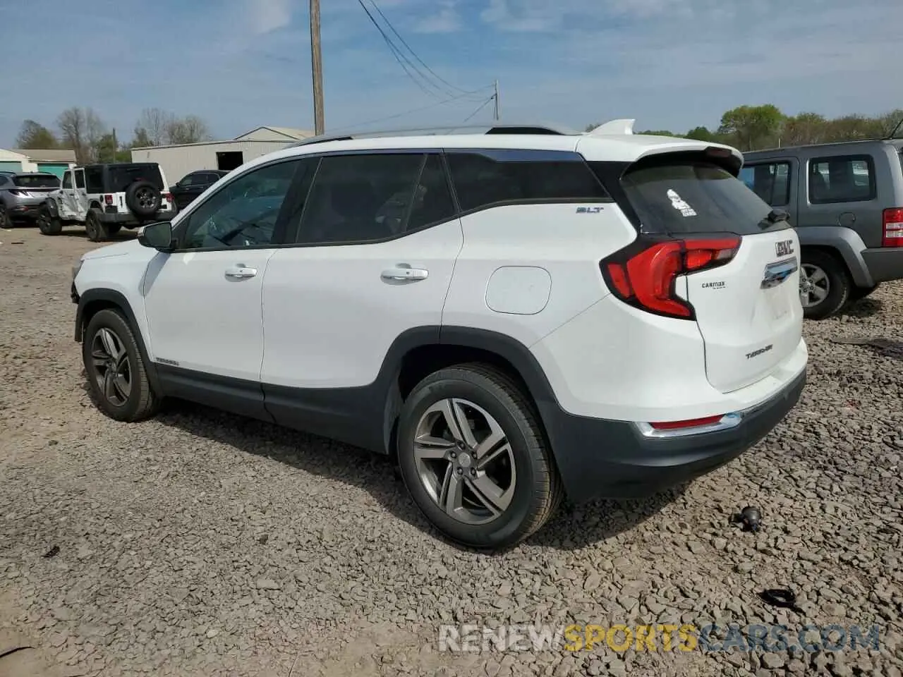 2 Photograph of a damaged car 3GKALPEV3KL363993 GMC TERRAIN 2019