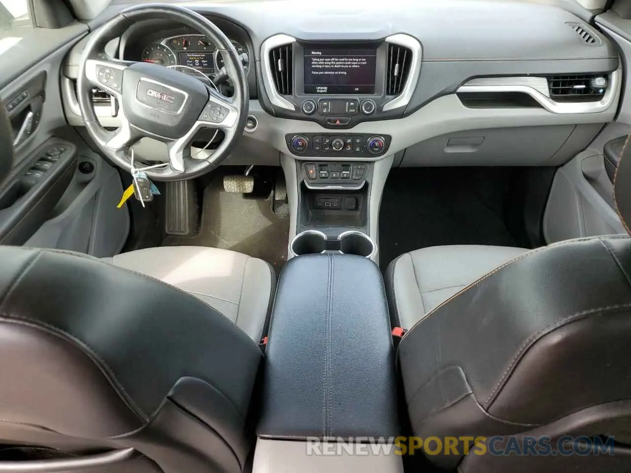 8 Photograph of a damaged car 3GKALPEV3KL363993 GMC TERRAIN 2019