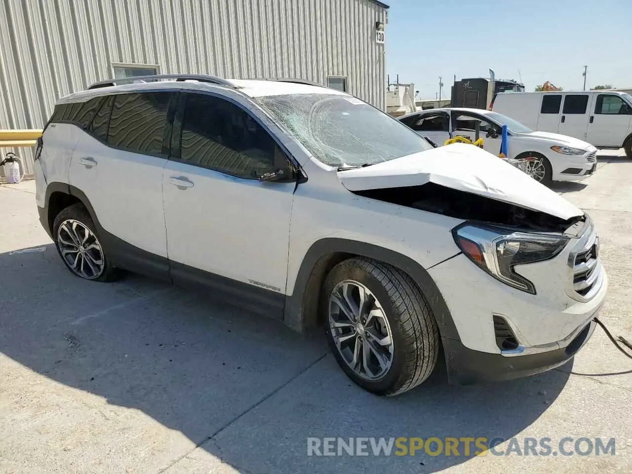 4 Photograph of a damaged car 3GKALPEV5KL164556 GMC TERRAIN 2019