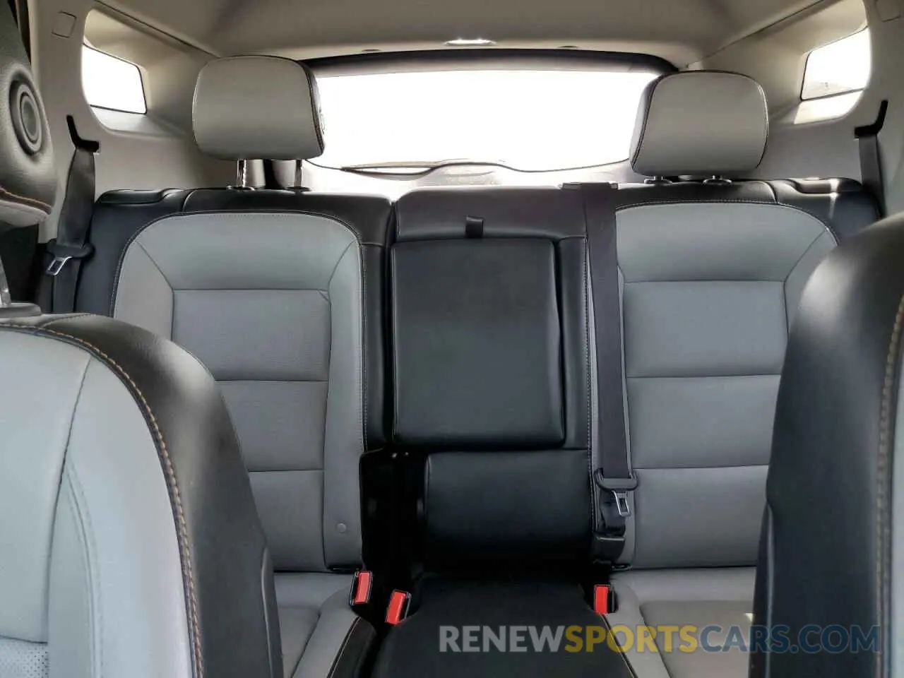 10 Photograph of a damaged car 3GKALPEV5KL173614 GMC TERRAIN 2019