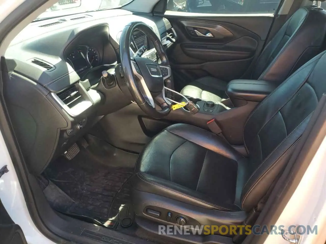 7 Photograph of a damaged car 3GKALPEV6KL235585 GMC TERRAIN 2019