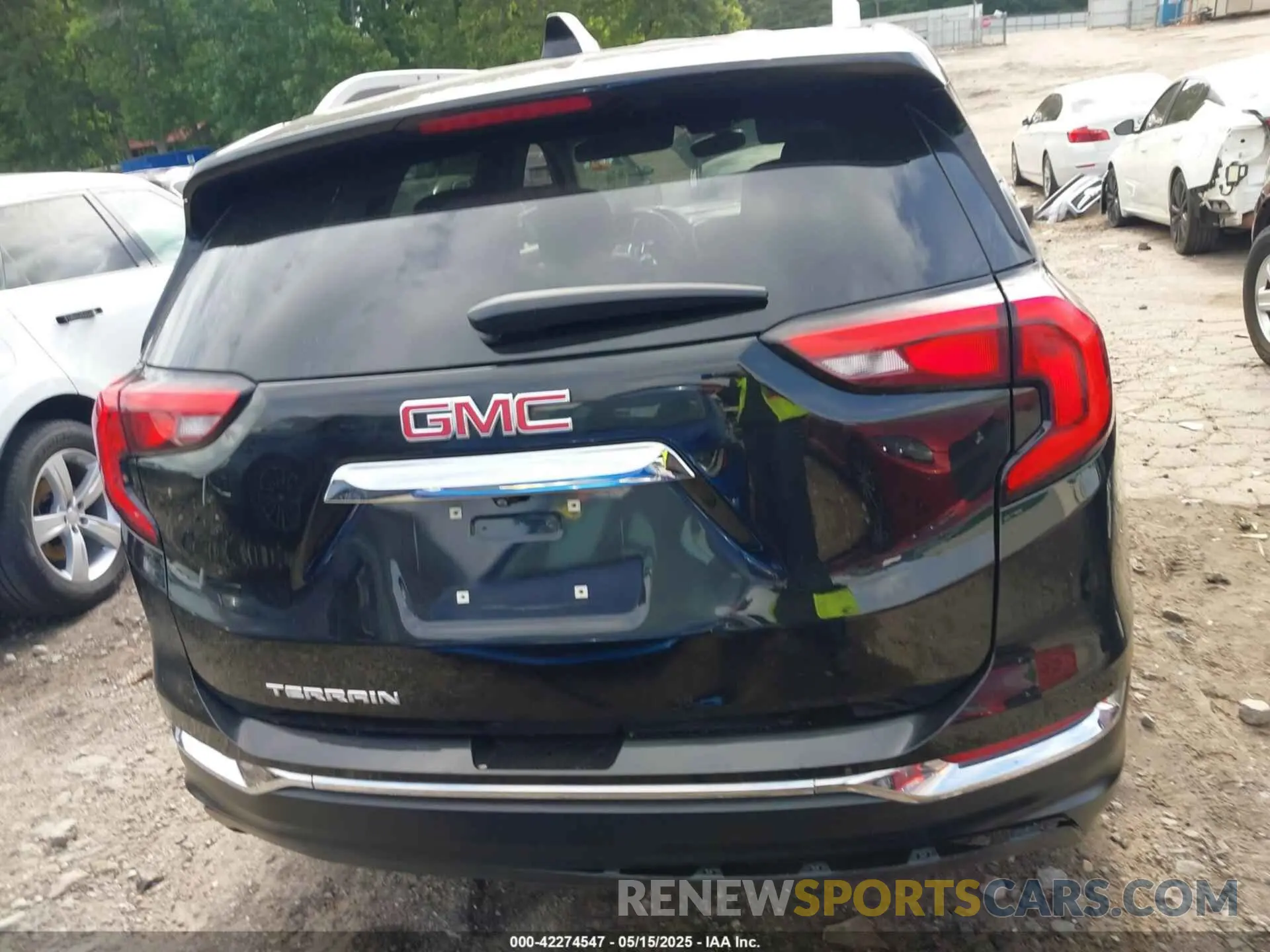 16 Photograph of a damaged car 3GKALPEV6KL248630 GMC TERRAIN 2019