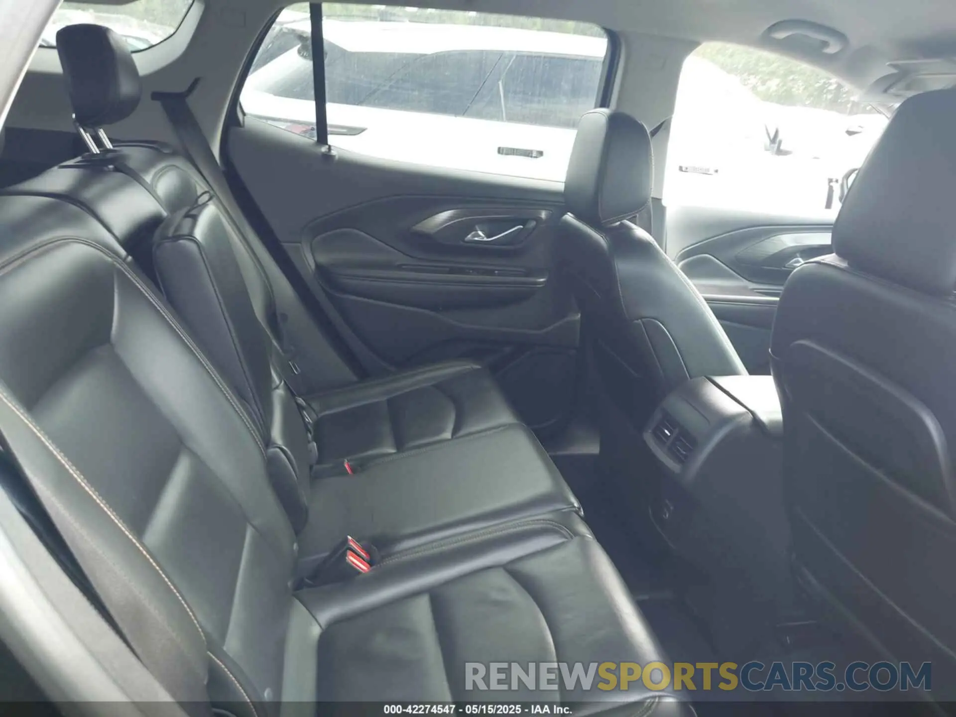 8 Photograph of a damaged car 3GKALPEV6KL248630 GMC TERRAIN 2019