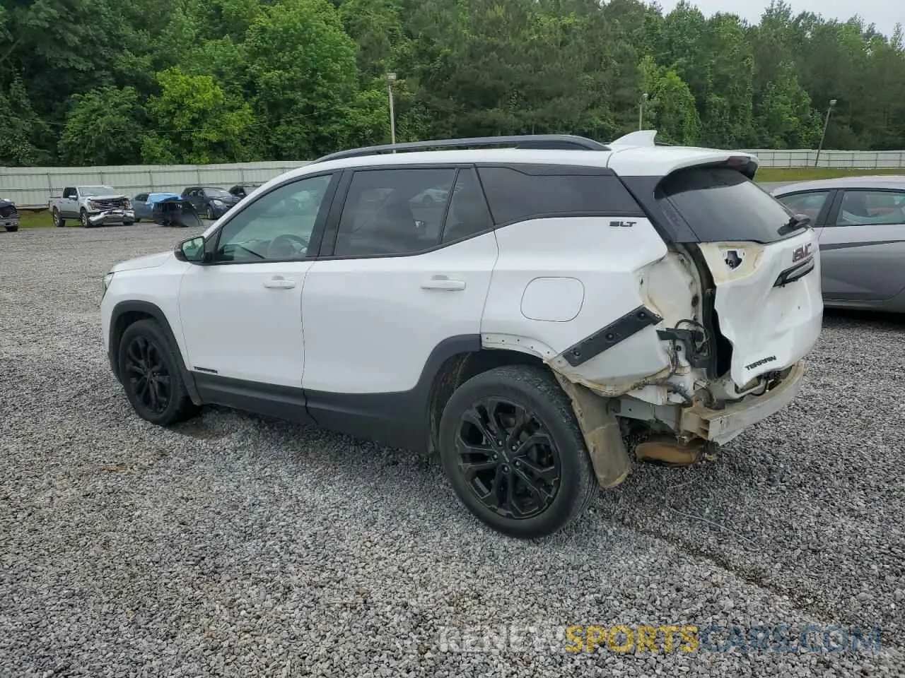 2 Photograph of a damaged car 3GKALPEV7KL110949 GMC TERRAIN 2019