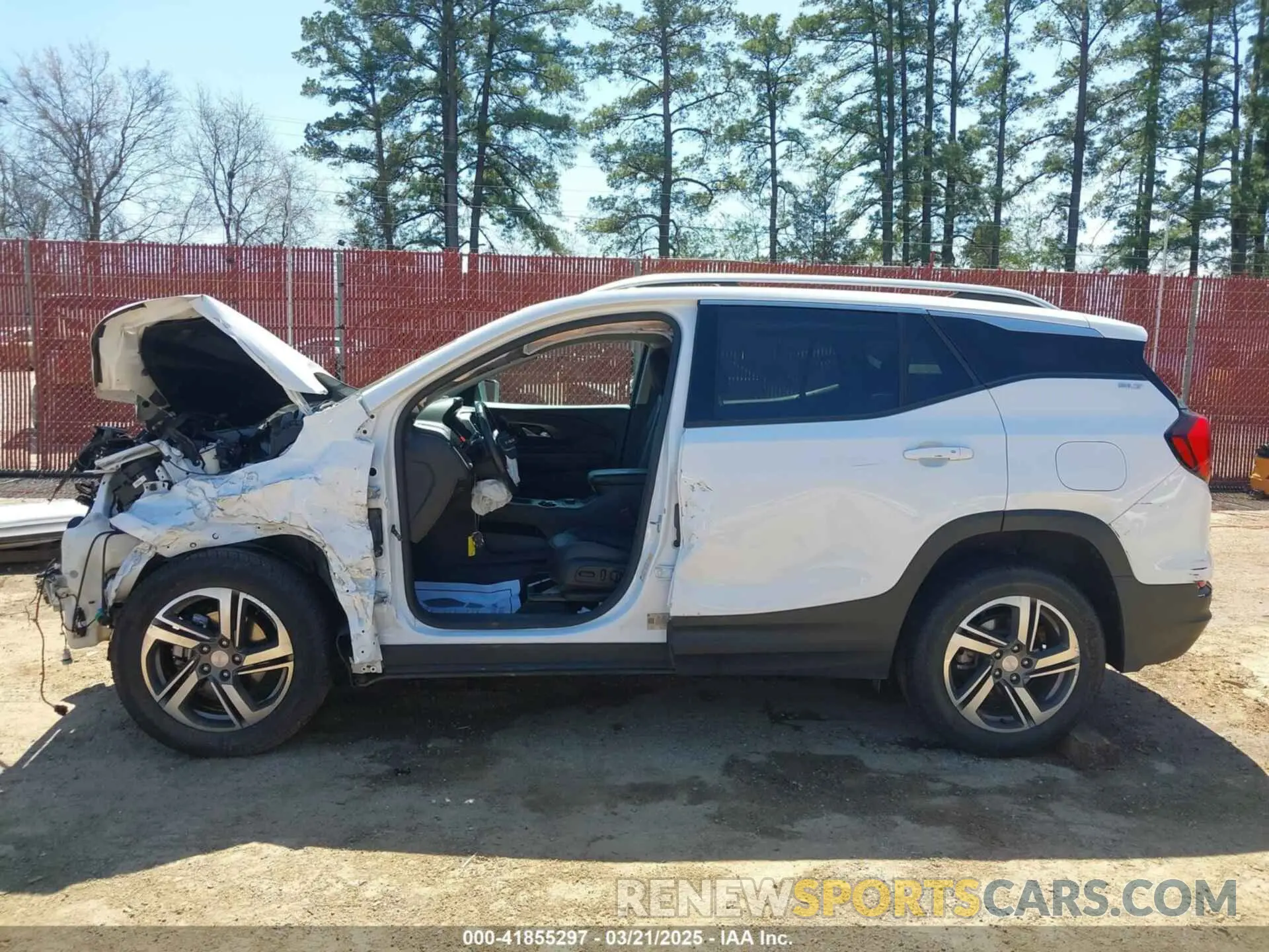 18 Photograph of a damaged car 3GKALPEV7KL125208 GMC TERRAIN 2019