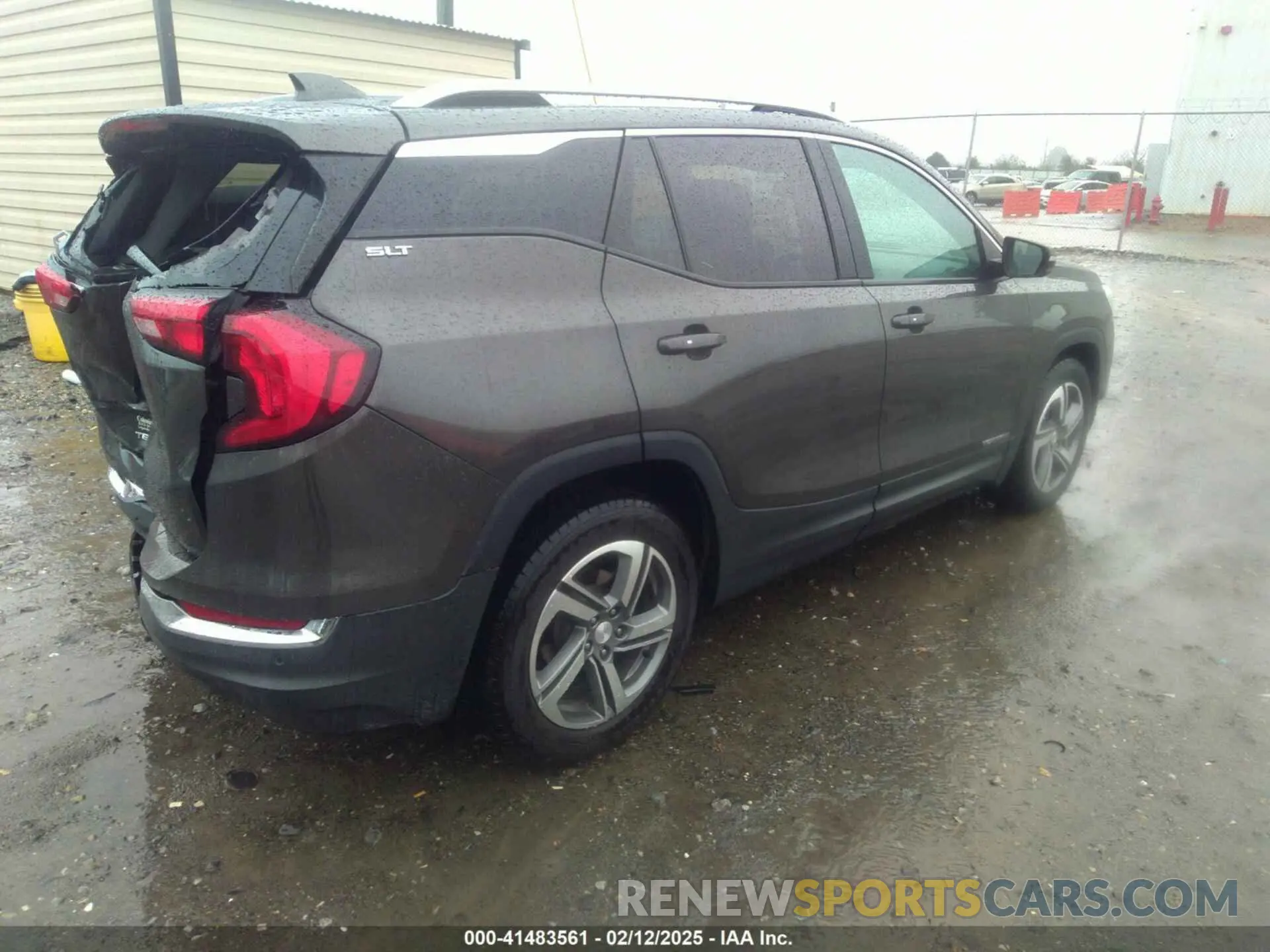 4 Photograph of a damaged car 3GKALPEV7KL259149 GMC TERRAIN 2019