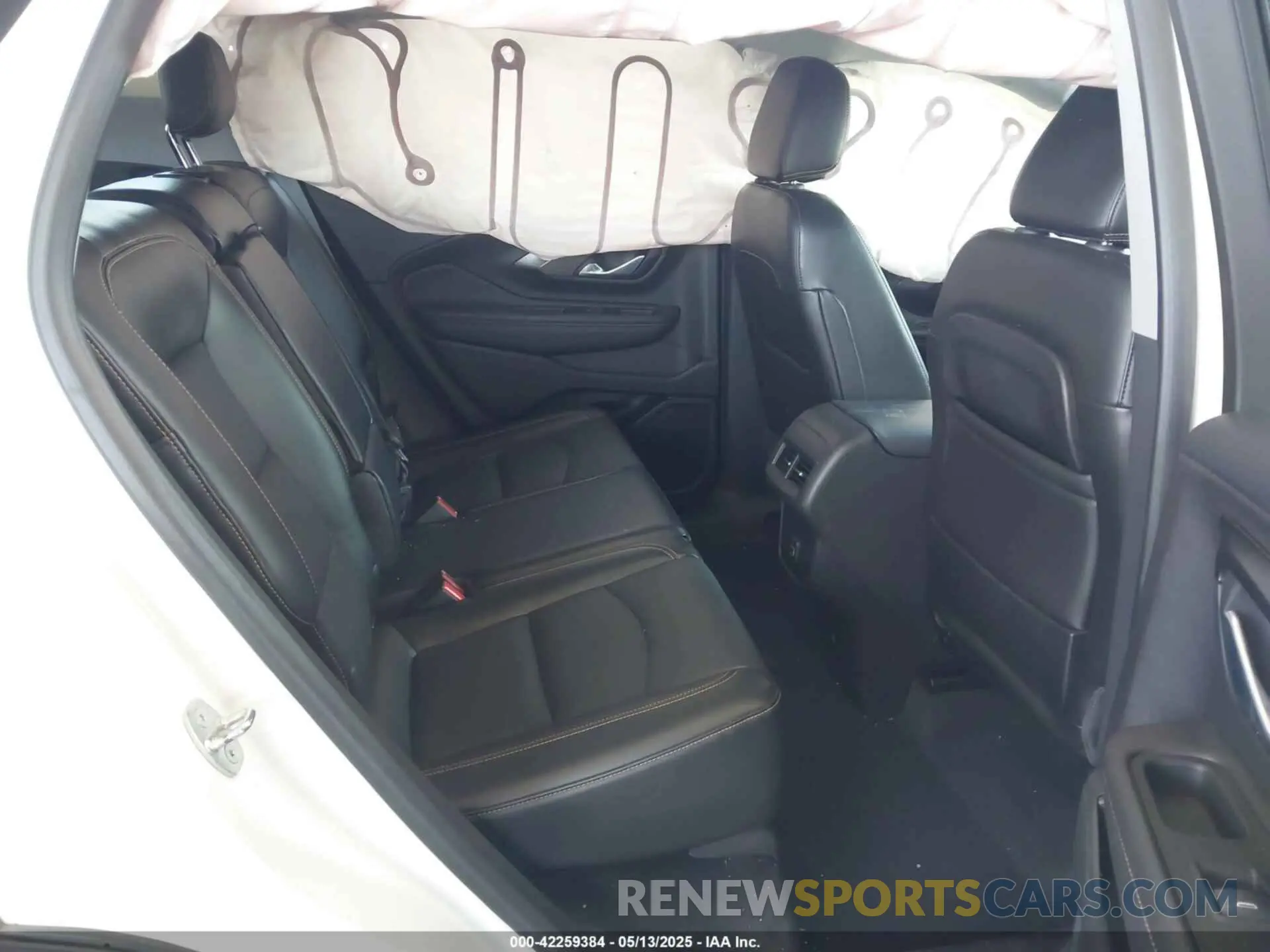 8 Photograph of a damaged car 3GKALPEV7KL373846 GMC TERRAIN 2019